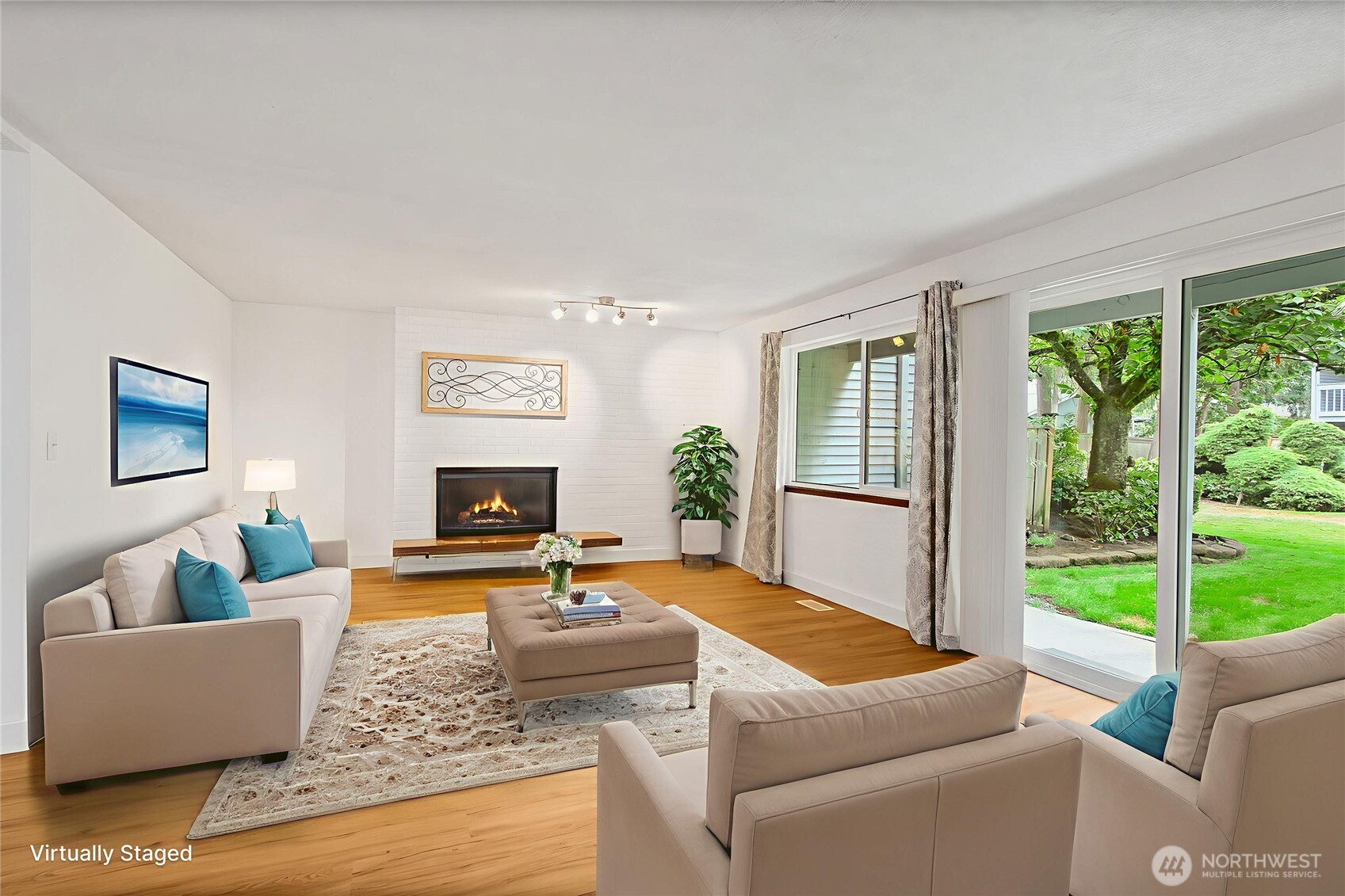 5527 Bridgeport Way W Unit: B