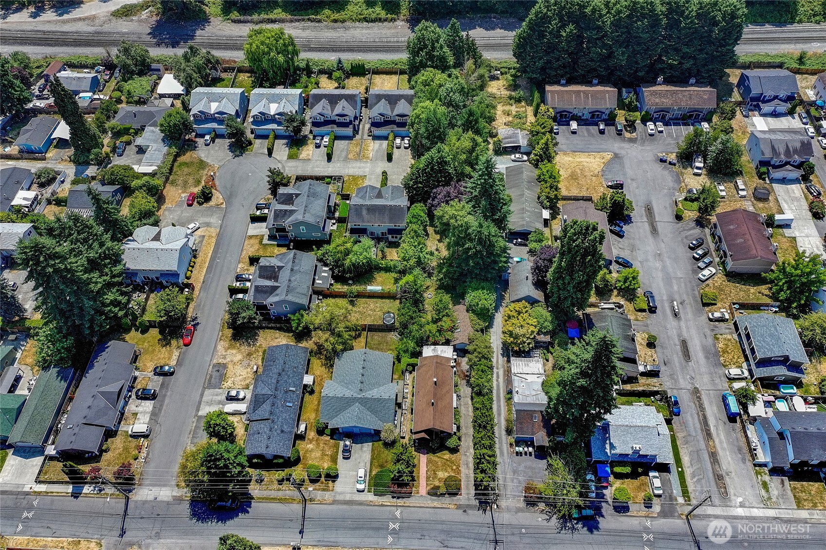 1418 3rd Street SE