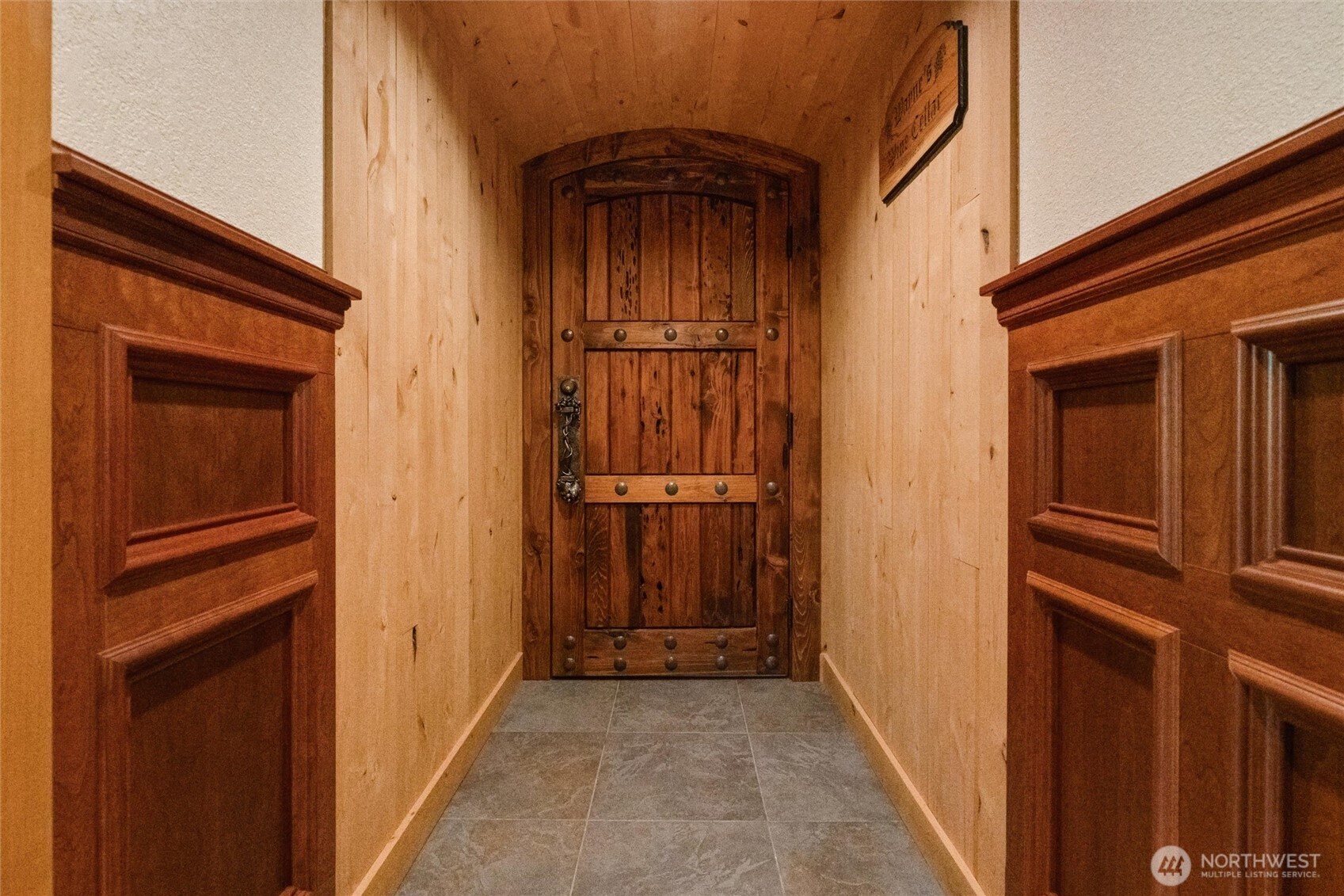 1381 Alaska Avenue SE