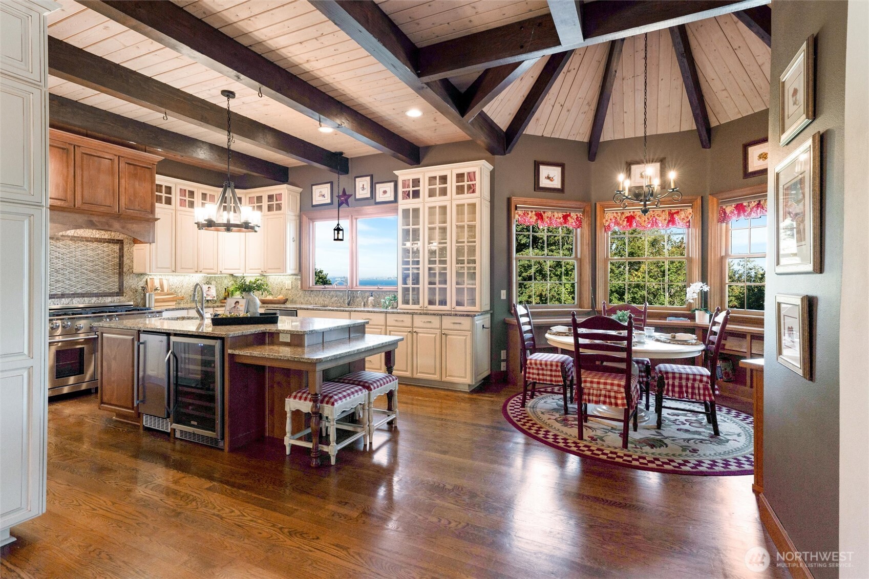 1381 Alaska Avenue SE