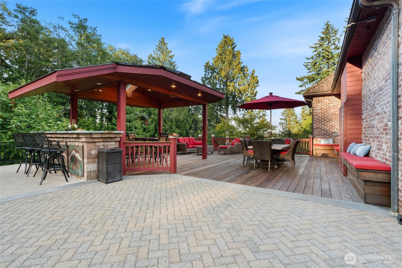 1381 Alaska Avenue SE