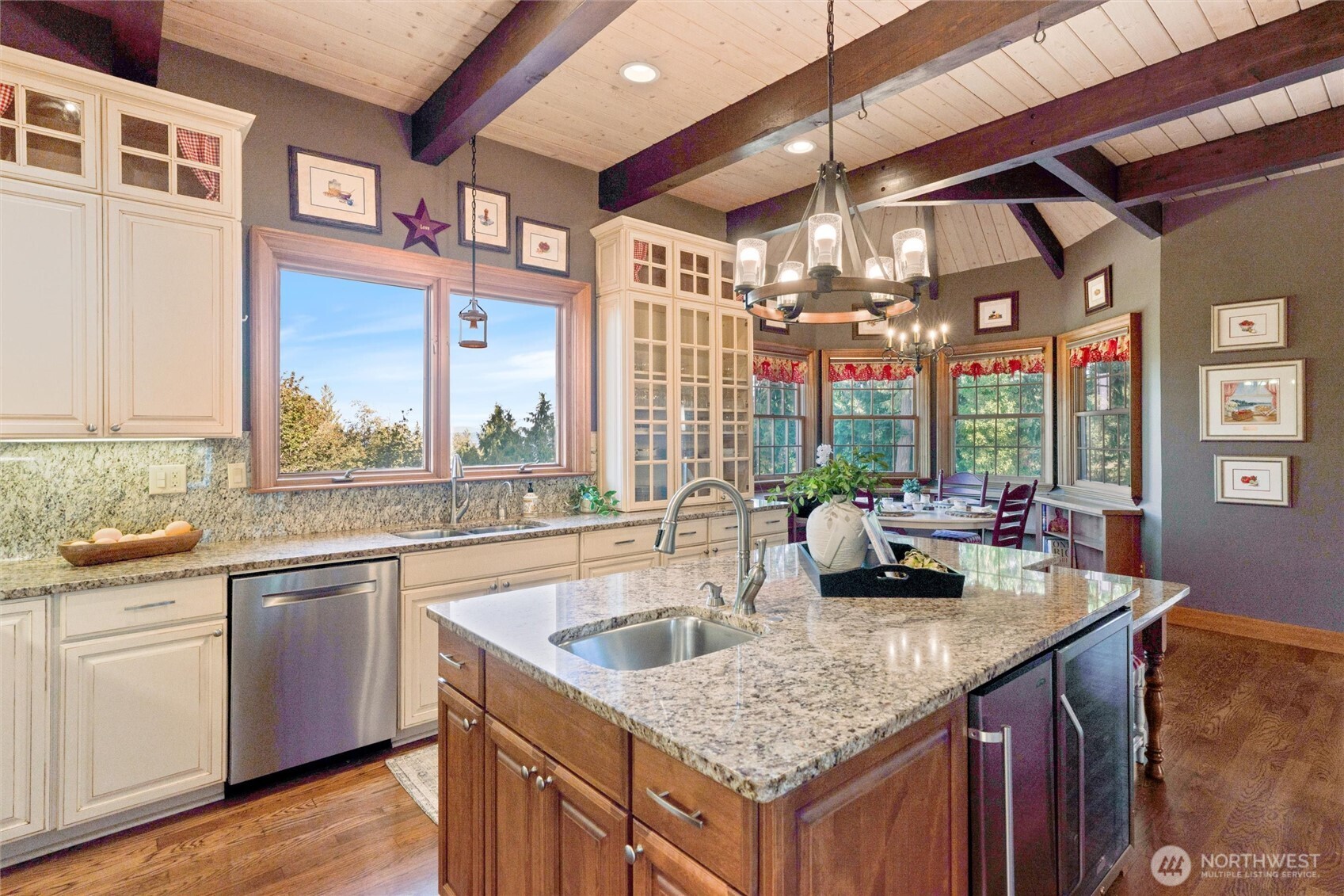 1381 Alaska Avenue SE