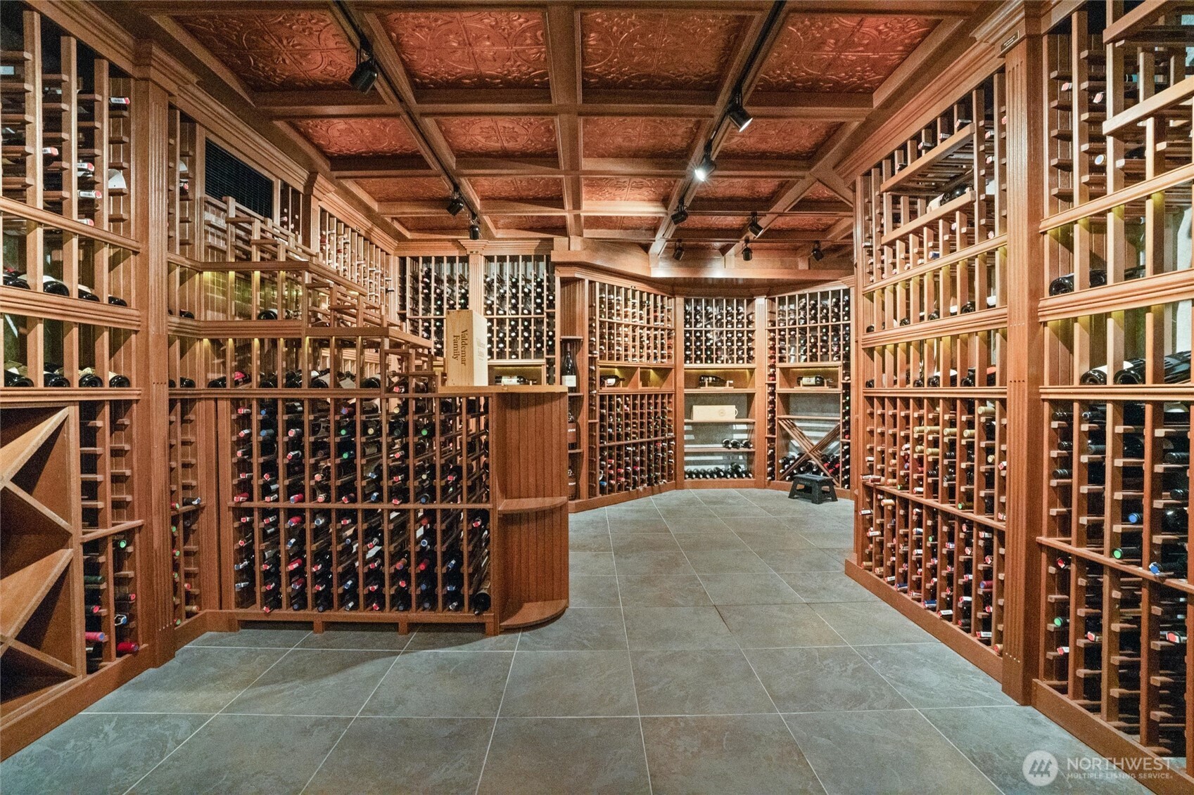 1381 Alaska Avenue SE