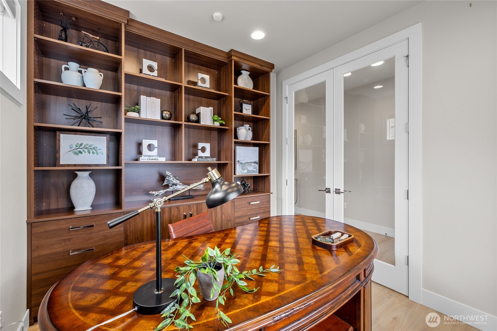 3813 63rd Street NW