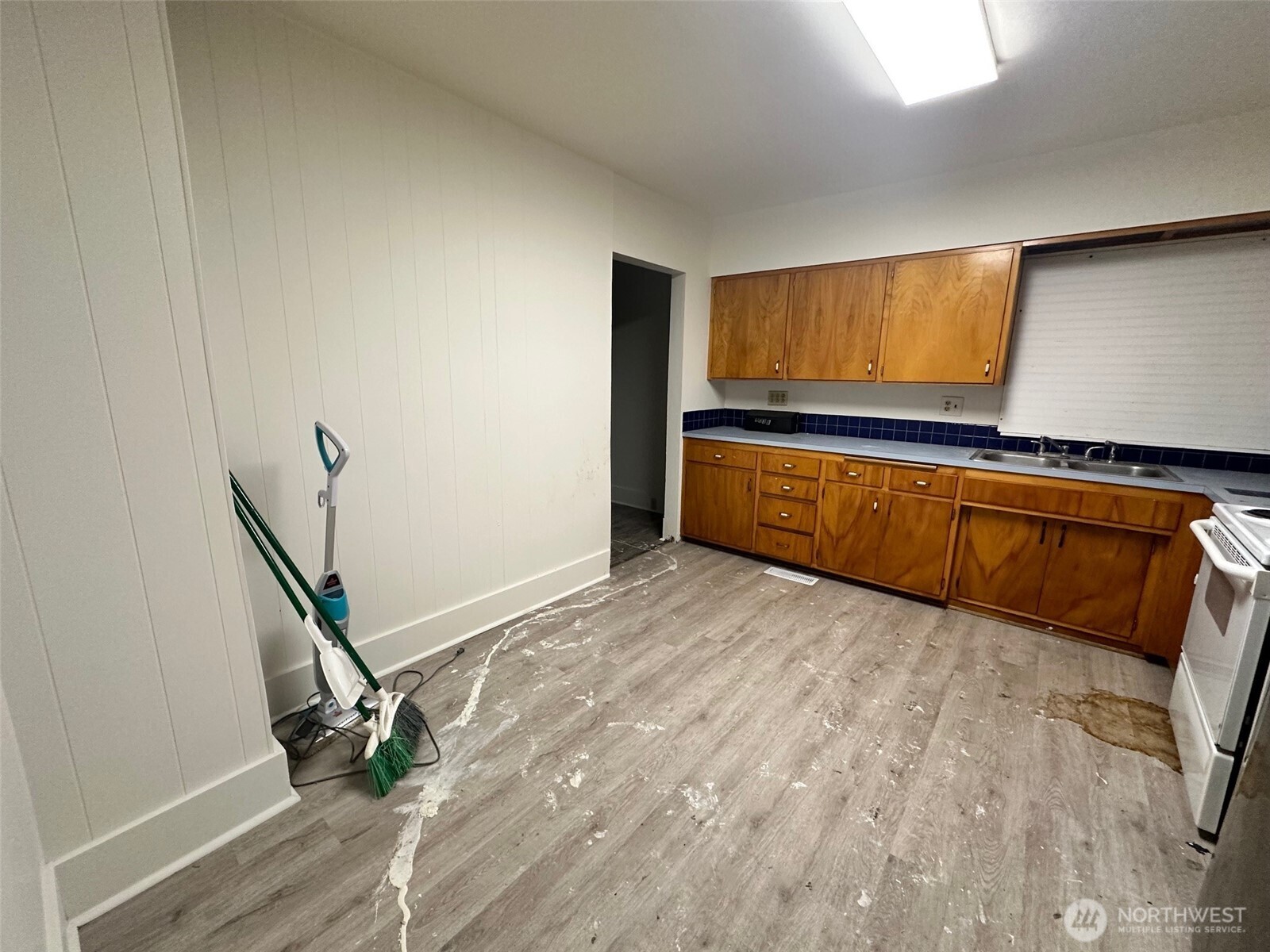 403 L Street SE Unit: A&B