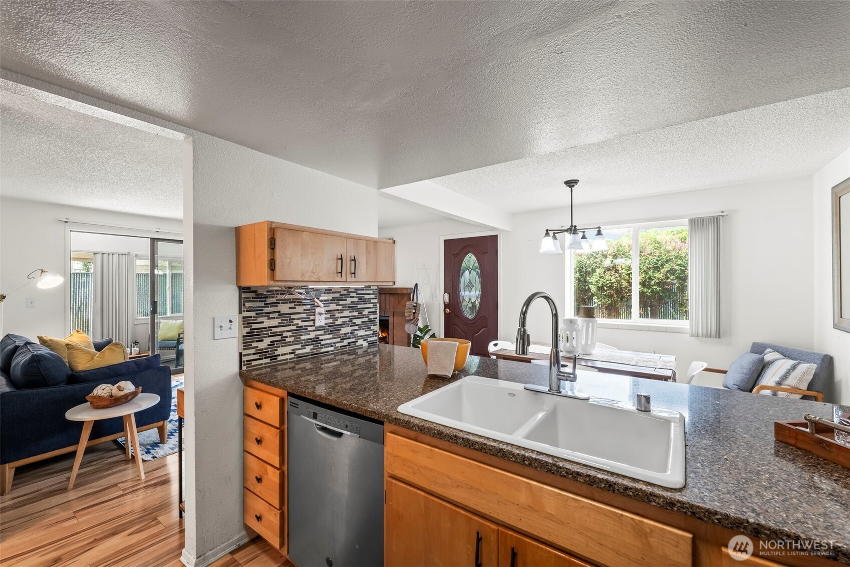 8320 27th Street W Unit: E