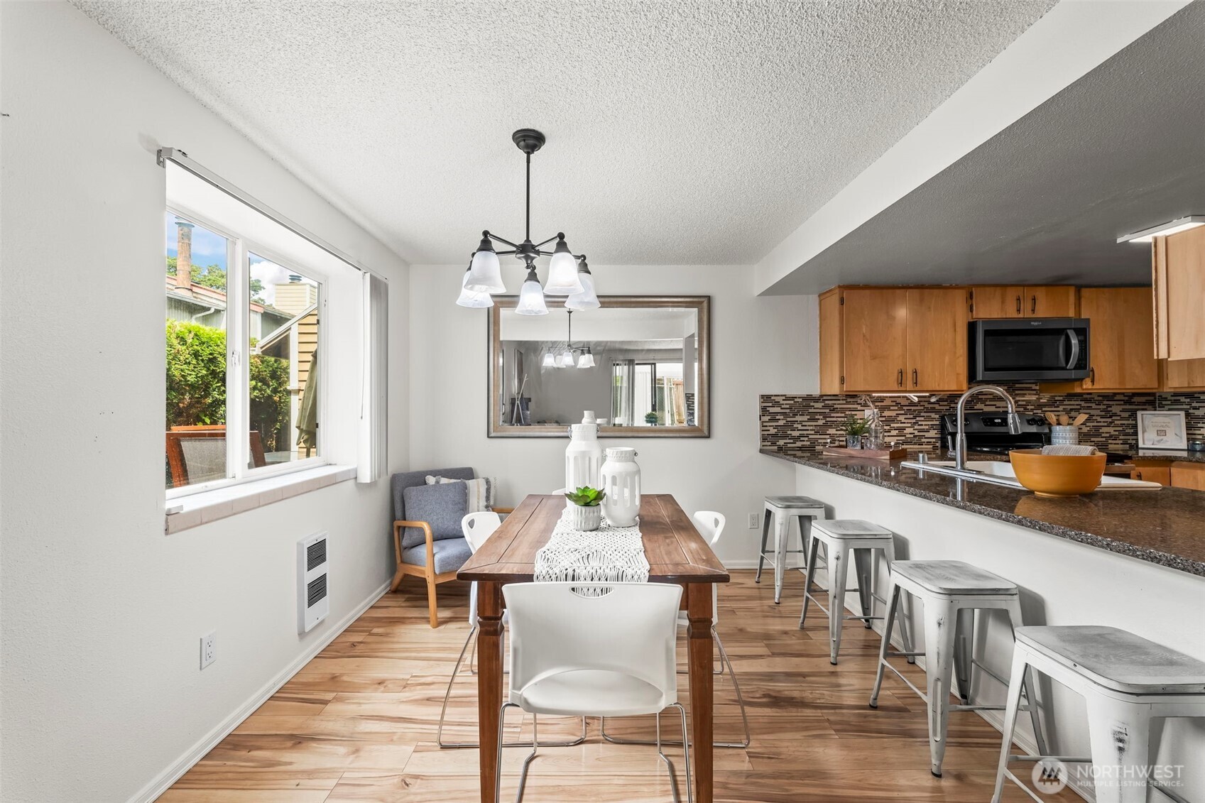 8320 27th Street W Unit: E