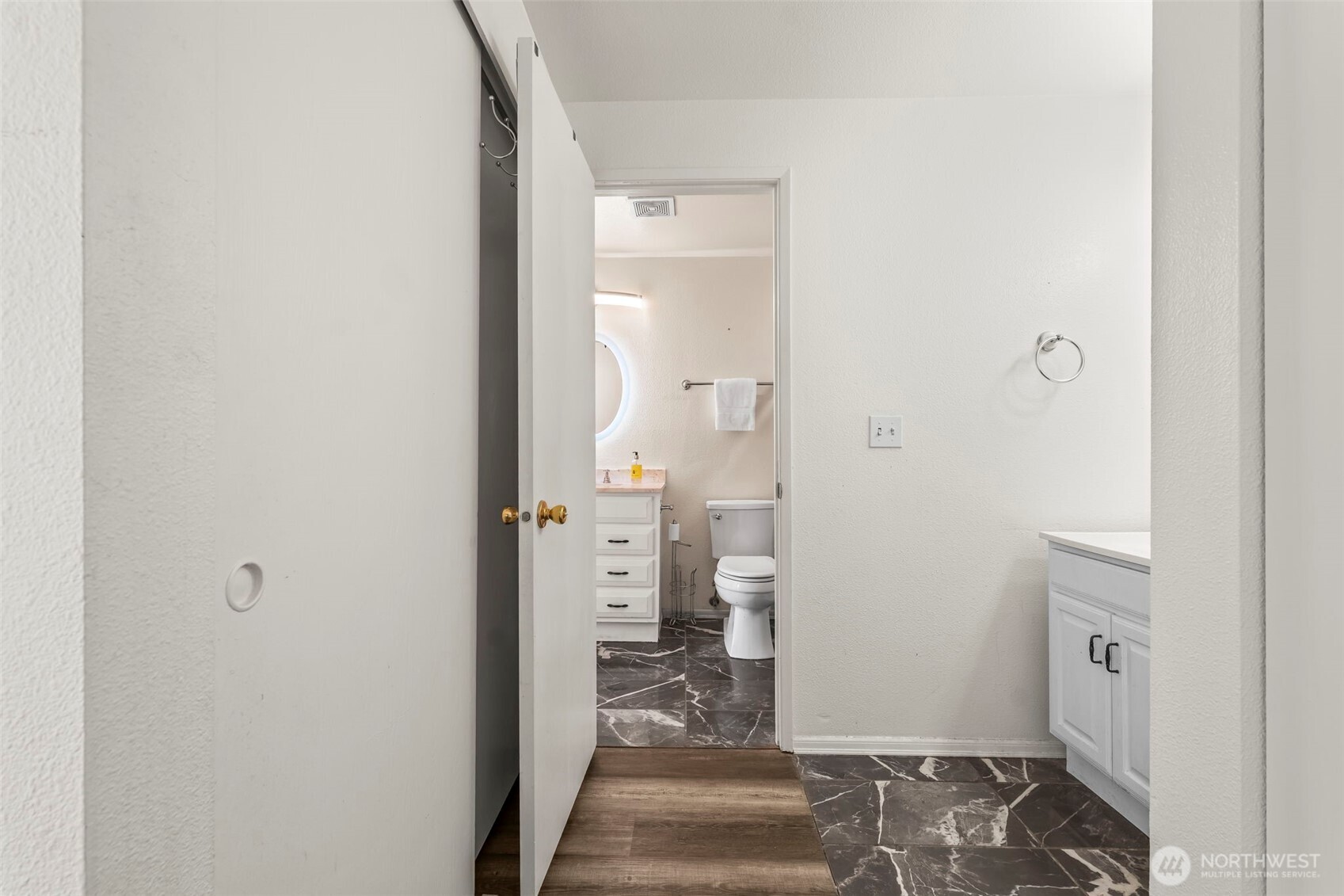 8320 27th Street W Unit: E