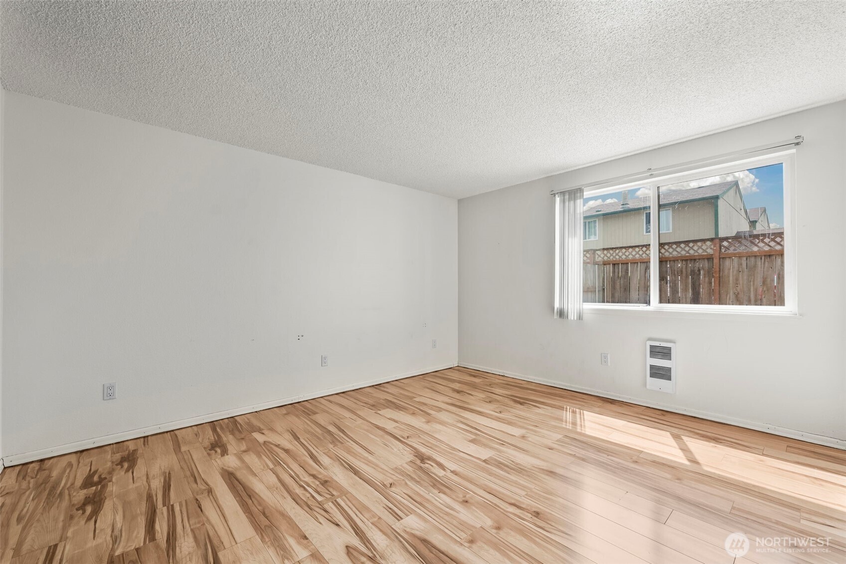 8320 27th Street W Unit: E