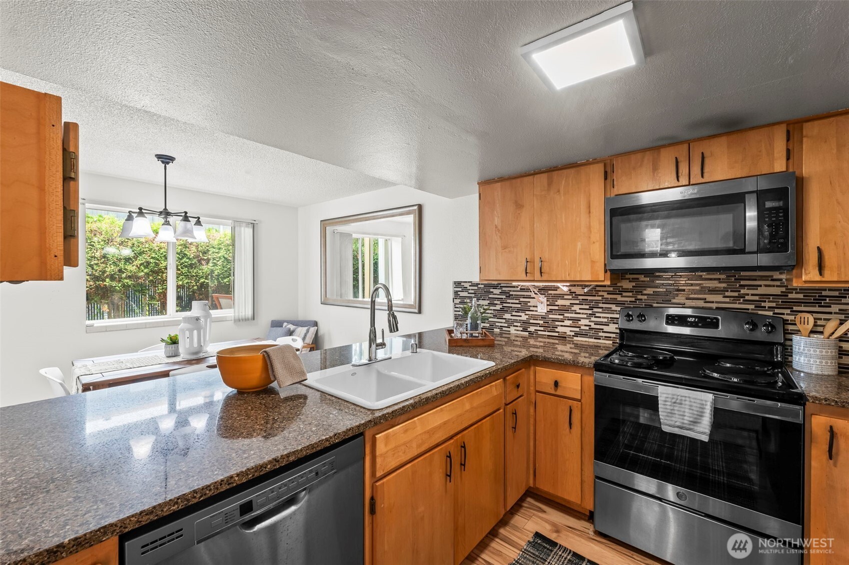 8320 27th Street W Unit: E