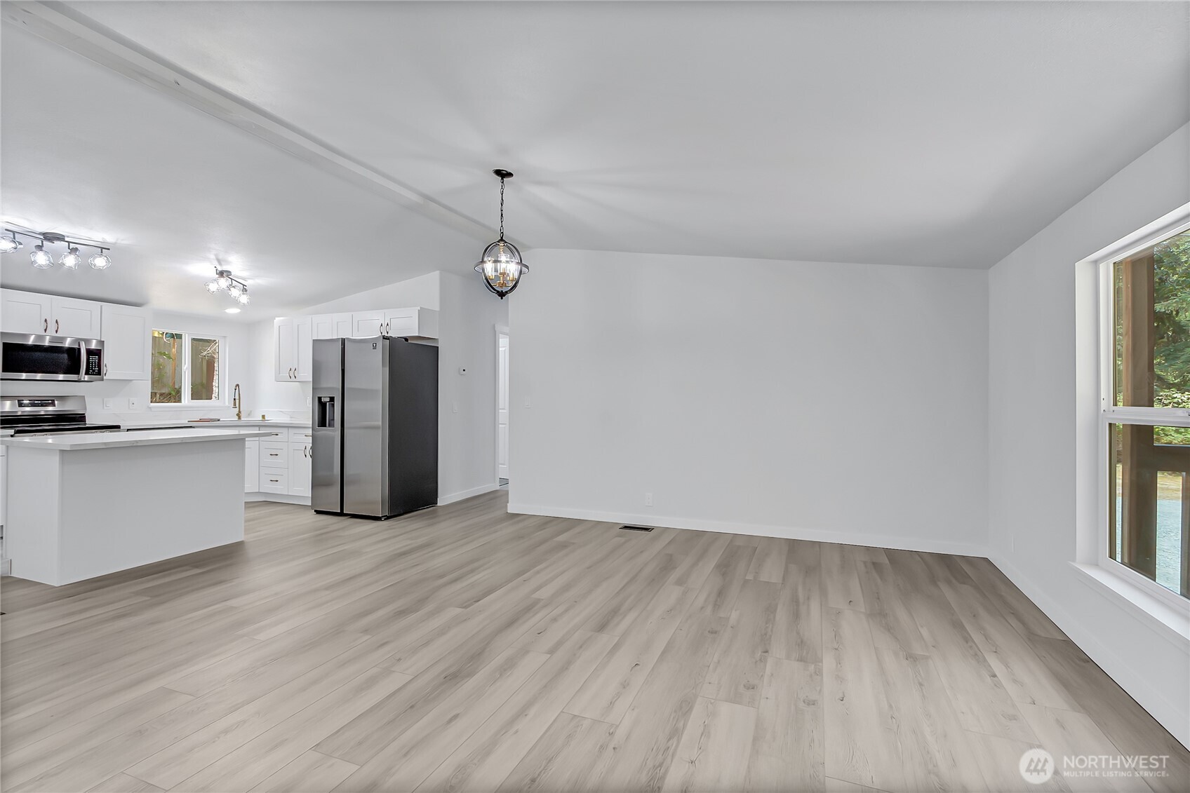 21707 187th Street E