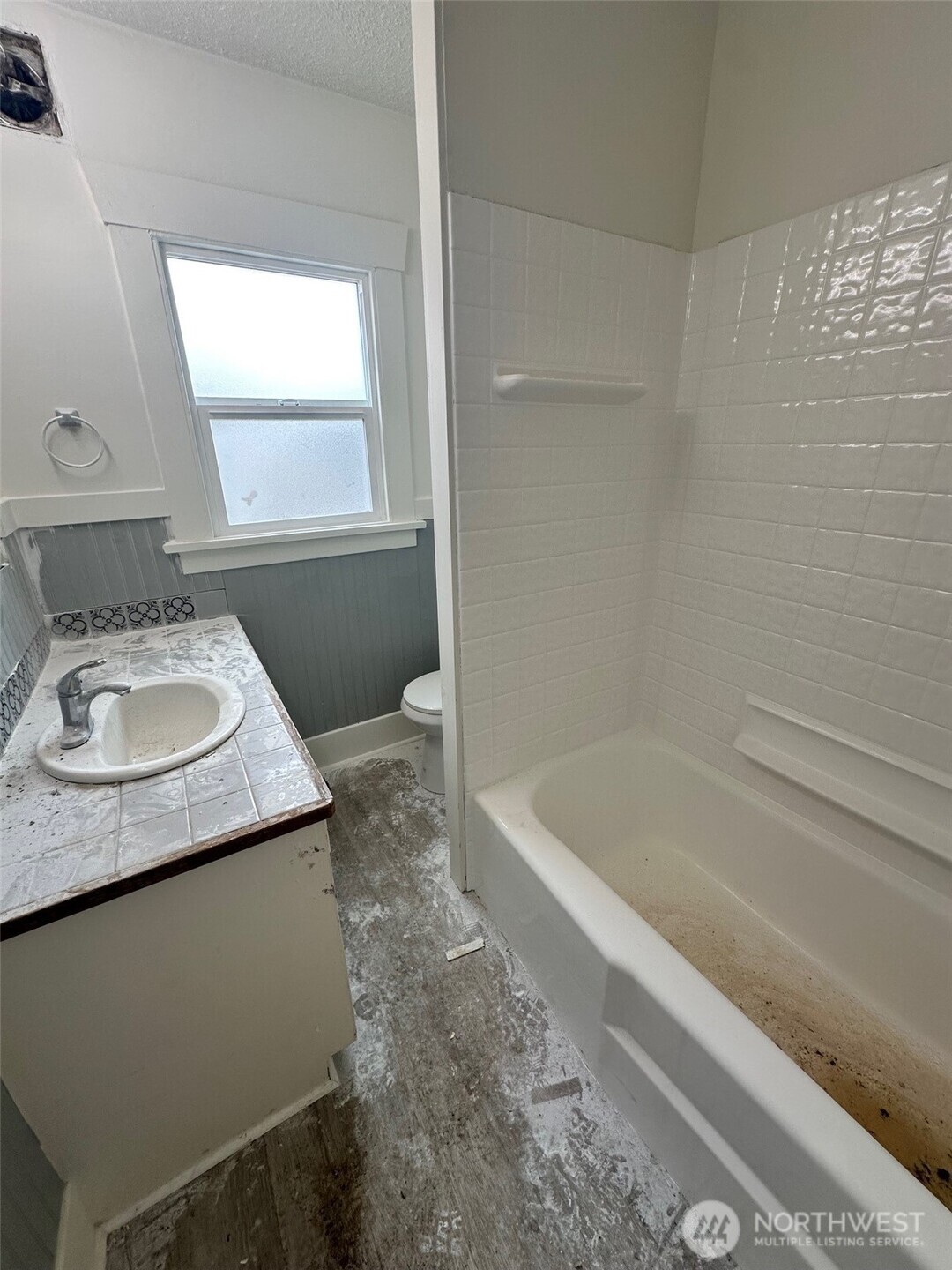 403 L Street SE Unit: A&B