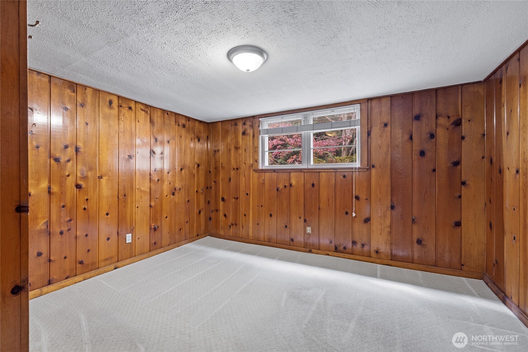 8131 Veterans Drive SW