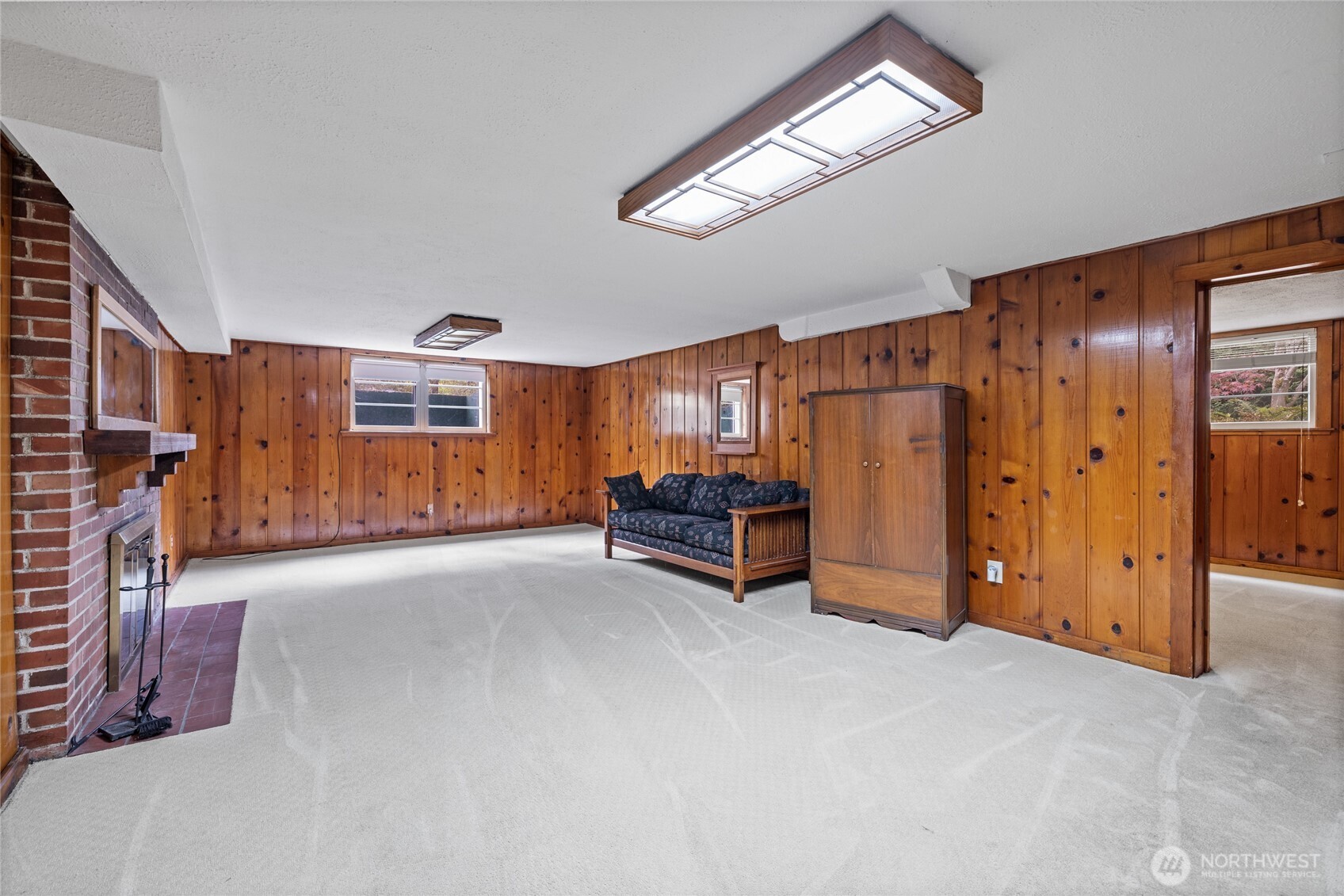8131 Veterans Drive SW