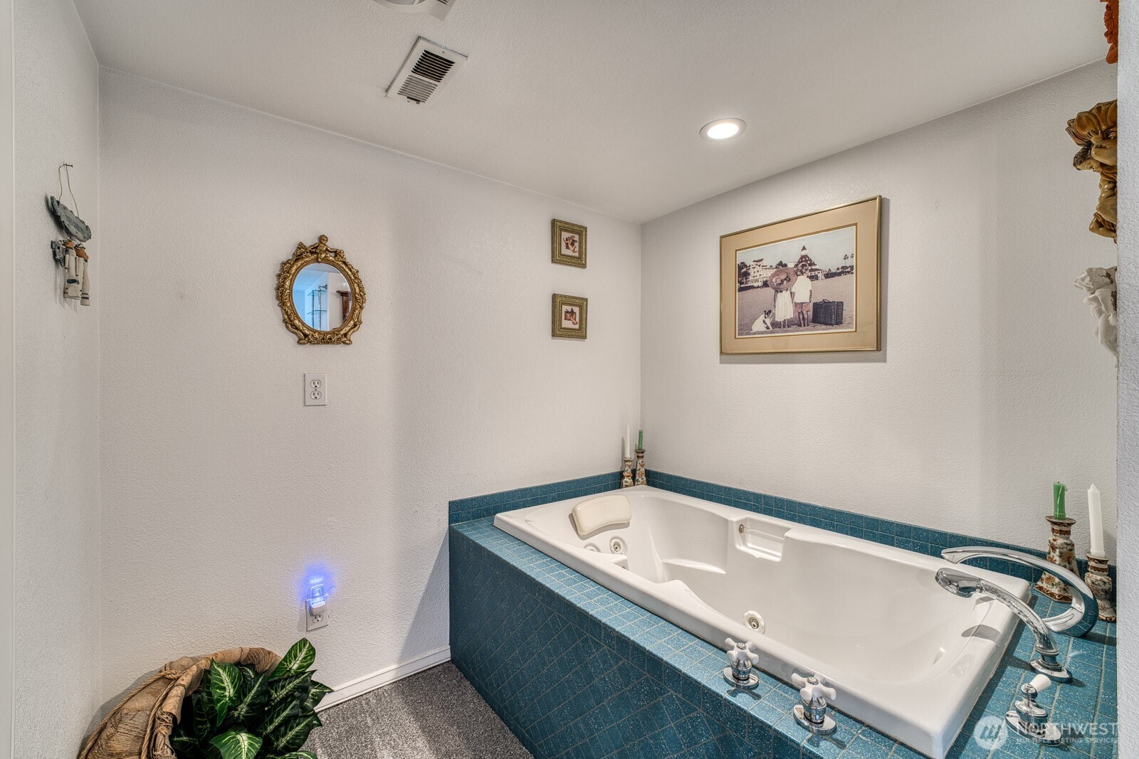 1308 11th Street Pl SW