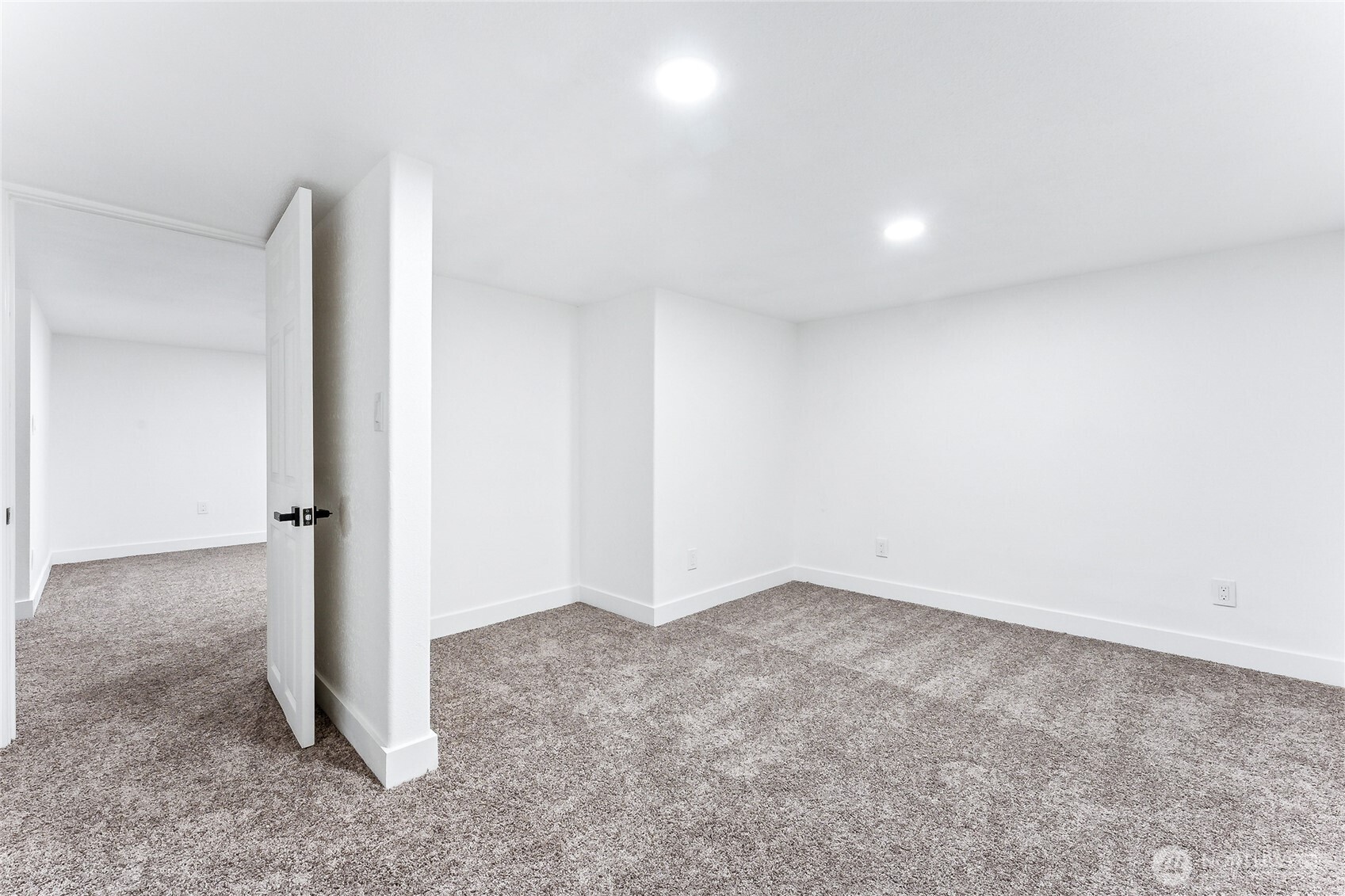 9821 Veterans Drive SW