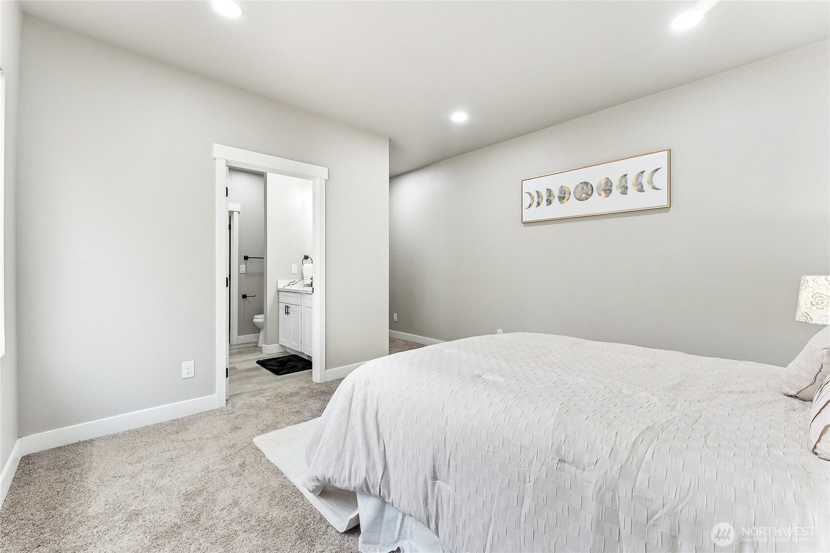 9821 Veterans Drive SW