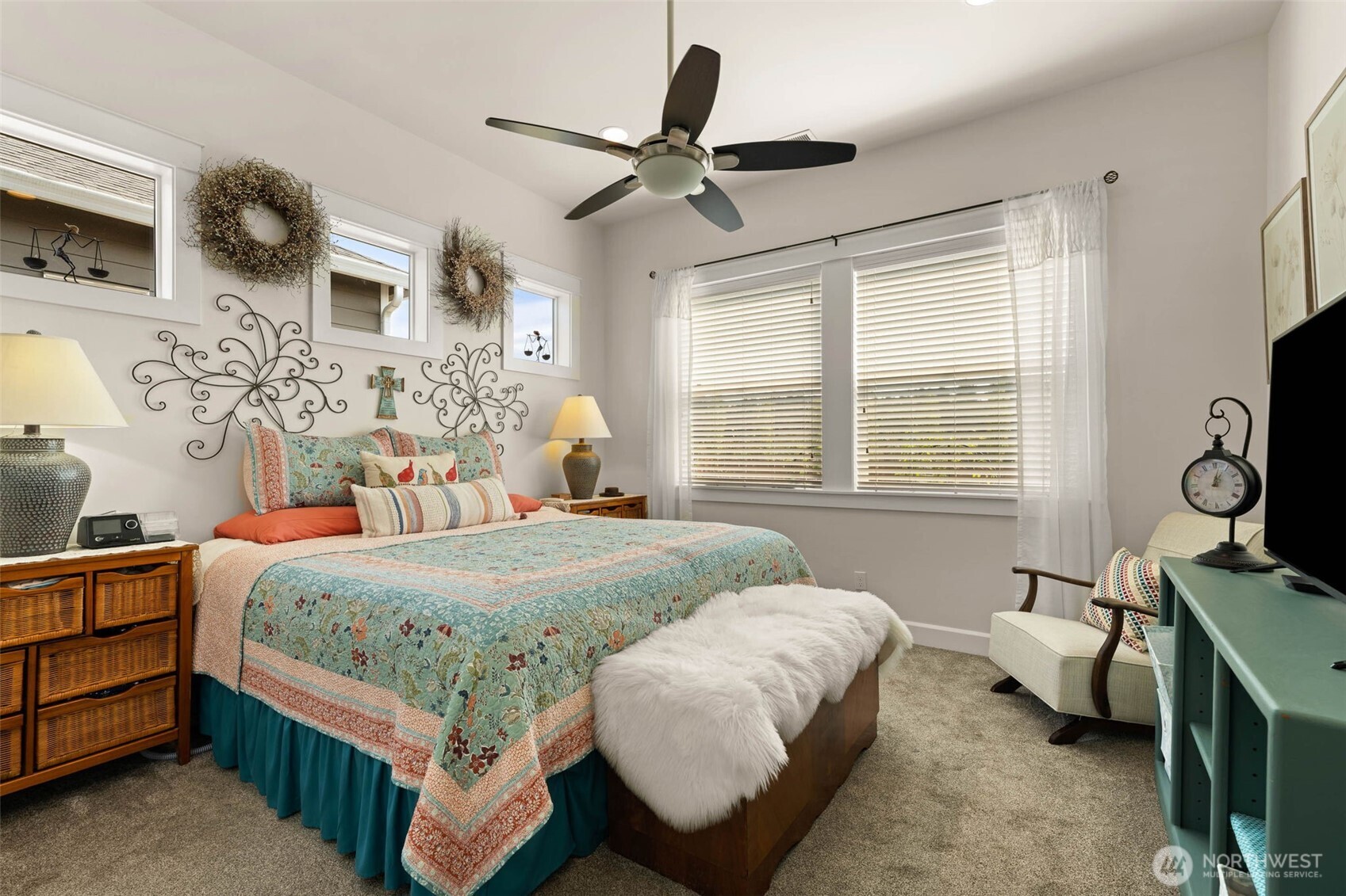 3806 Eagledale Court SE