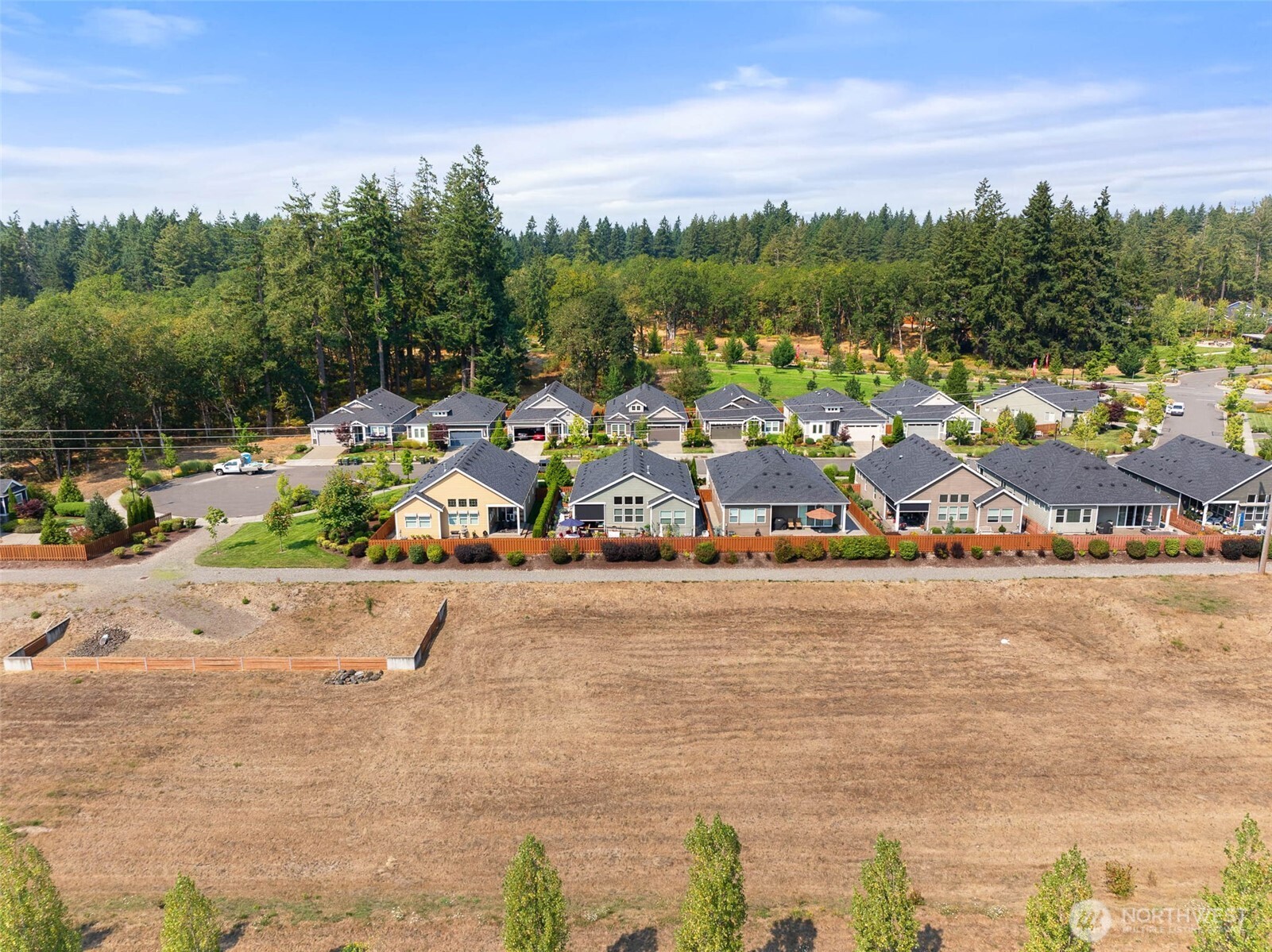 3806 Eagledale Court SE