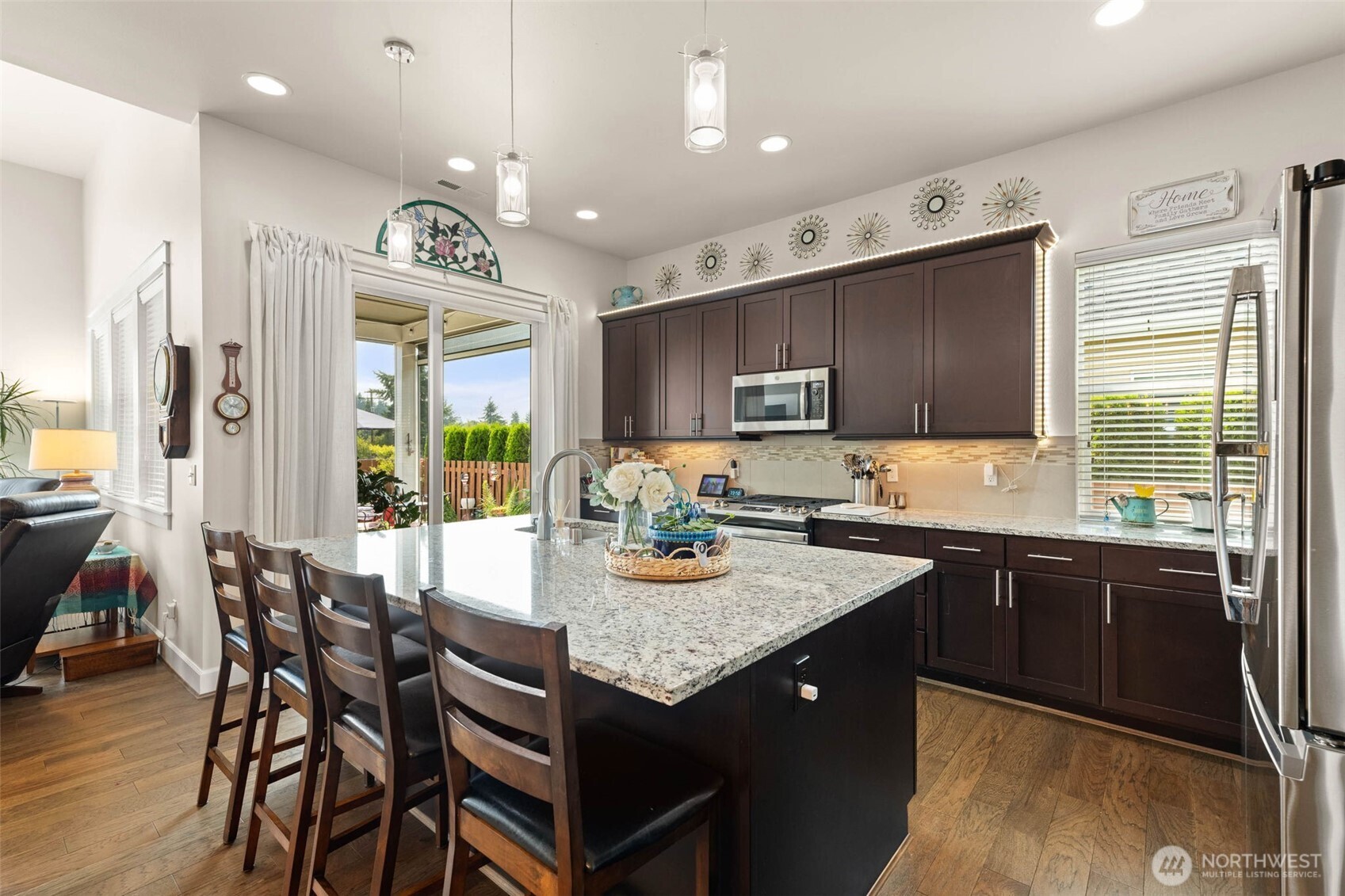 3806 Eagledale Court SE