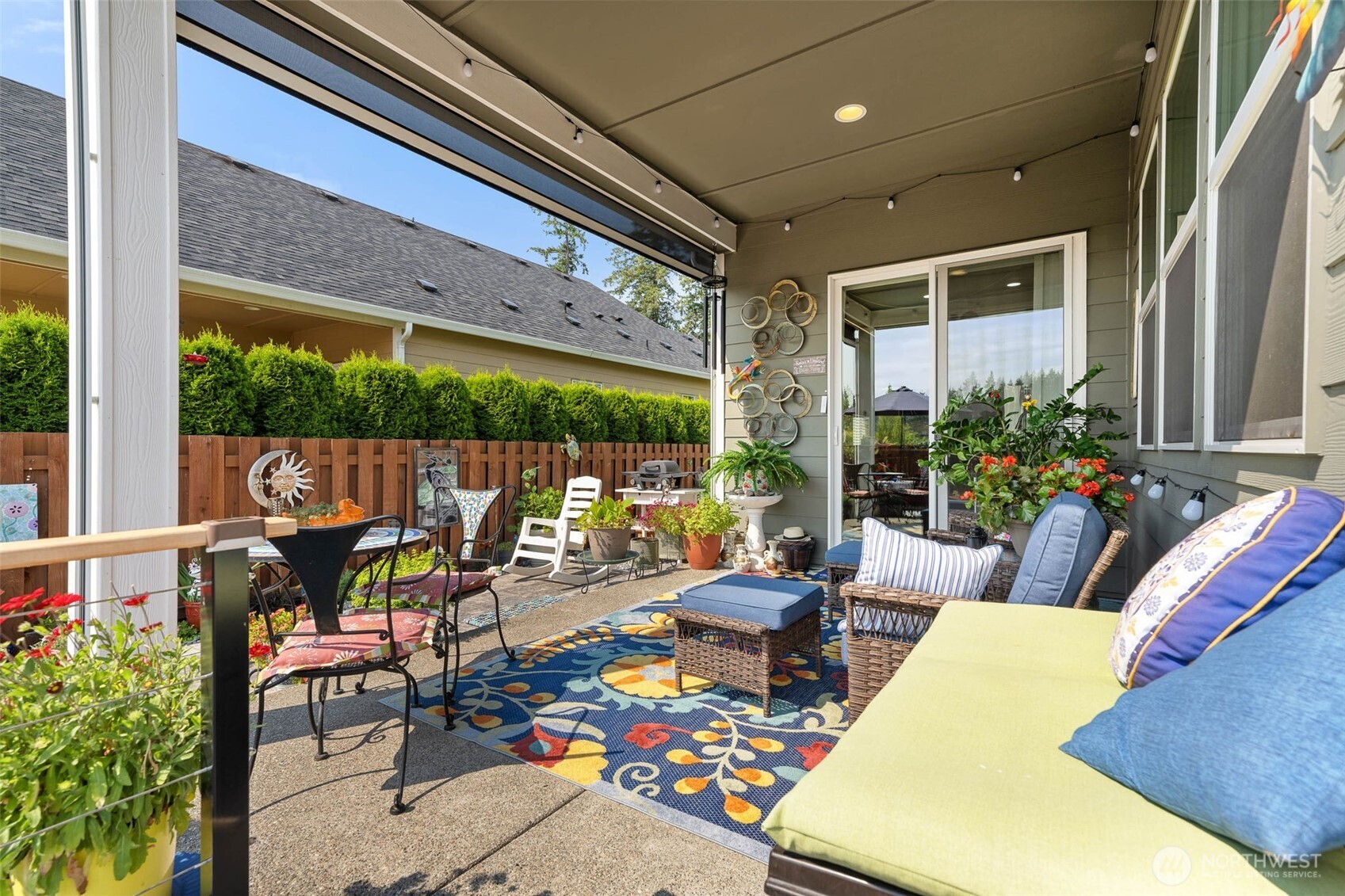 3806 Eagledale Court SE