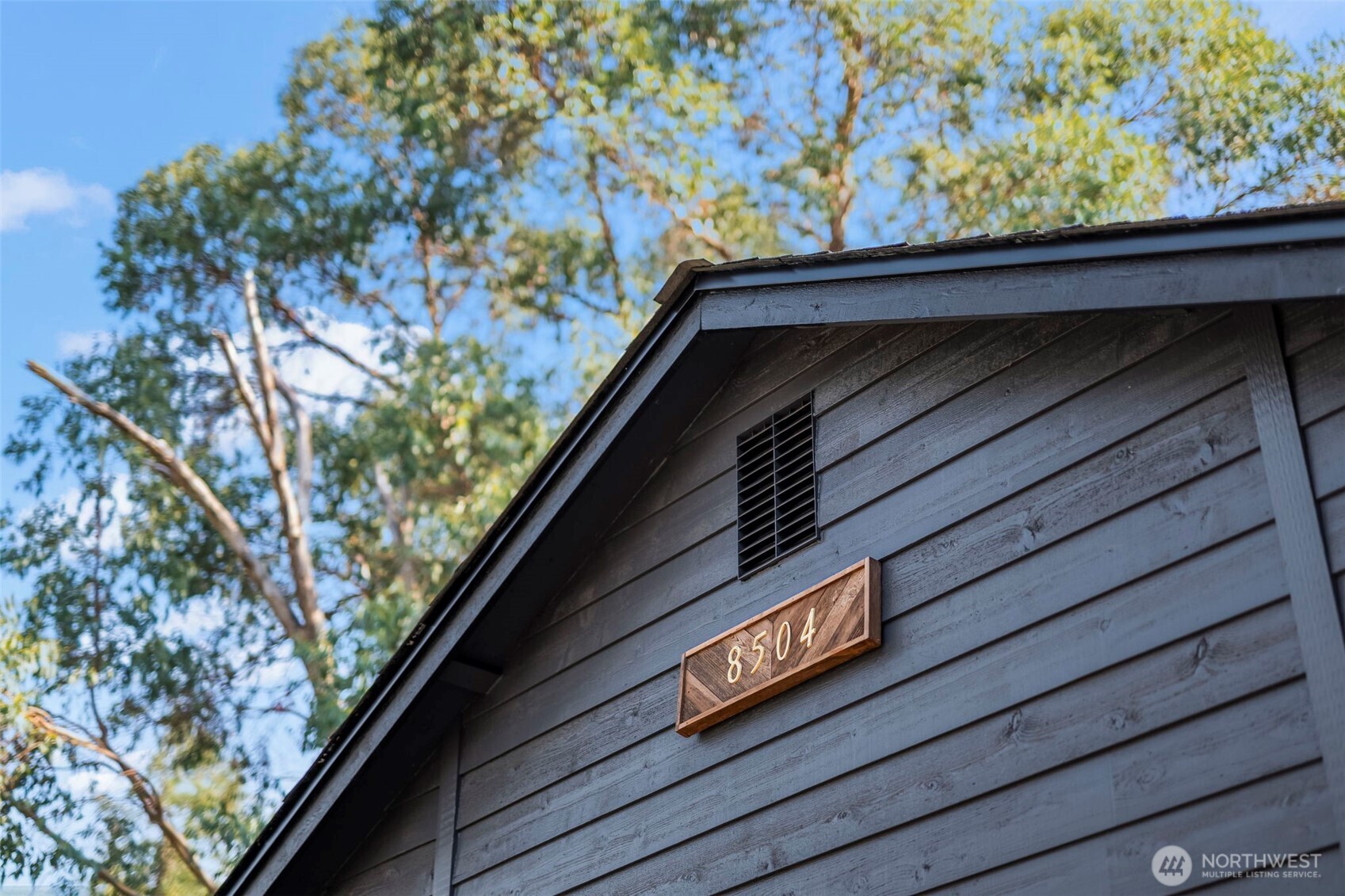 8504 Morland Avenue SW