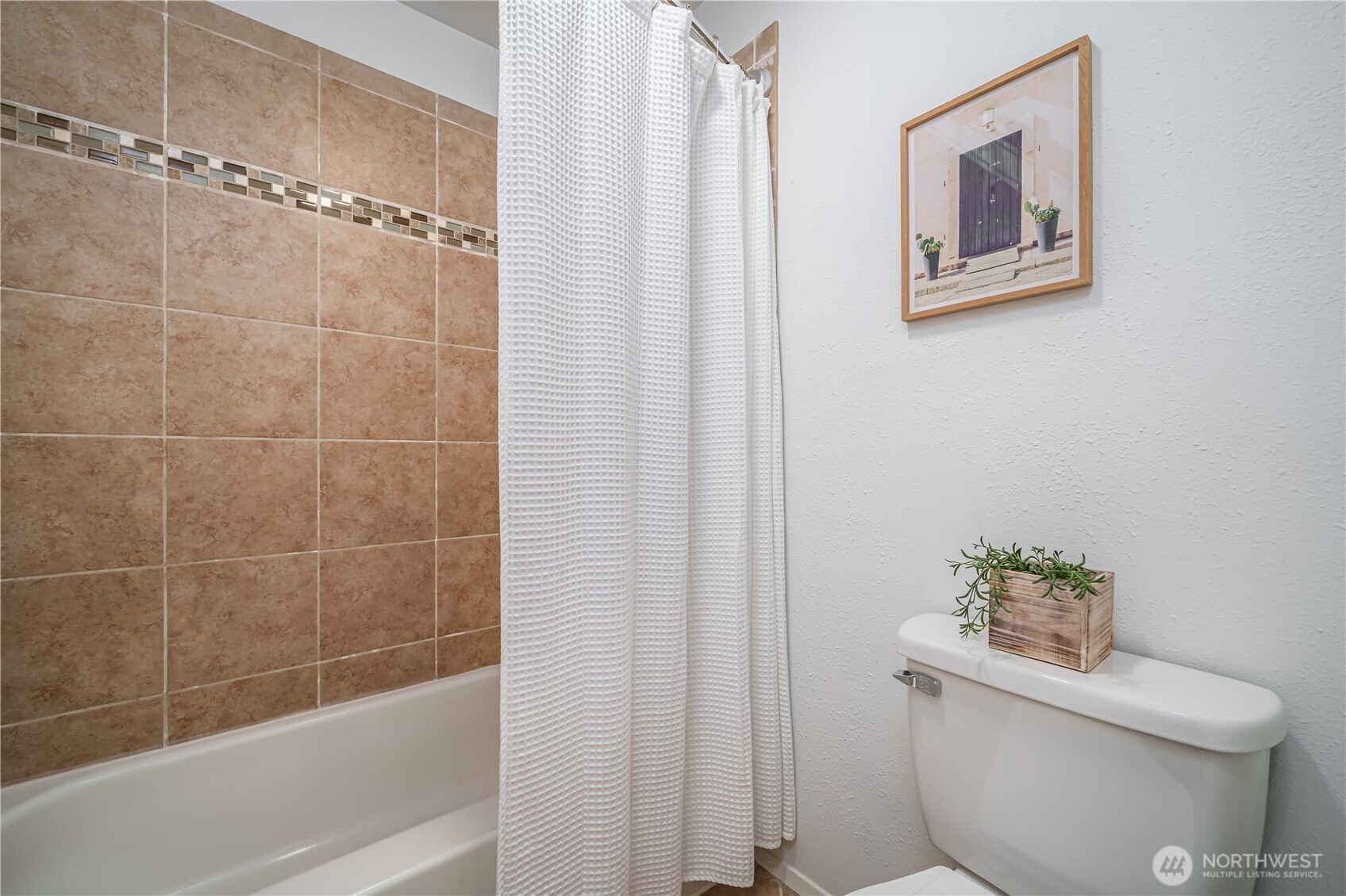 4250 Beckonridge Drive W