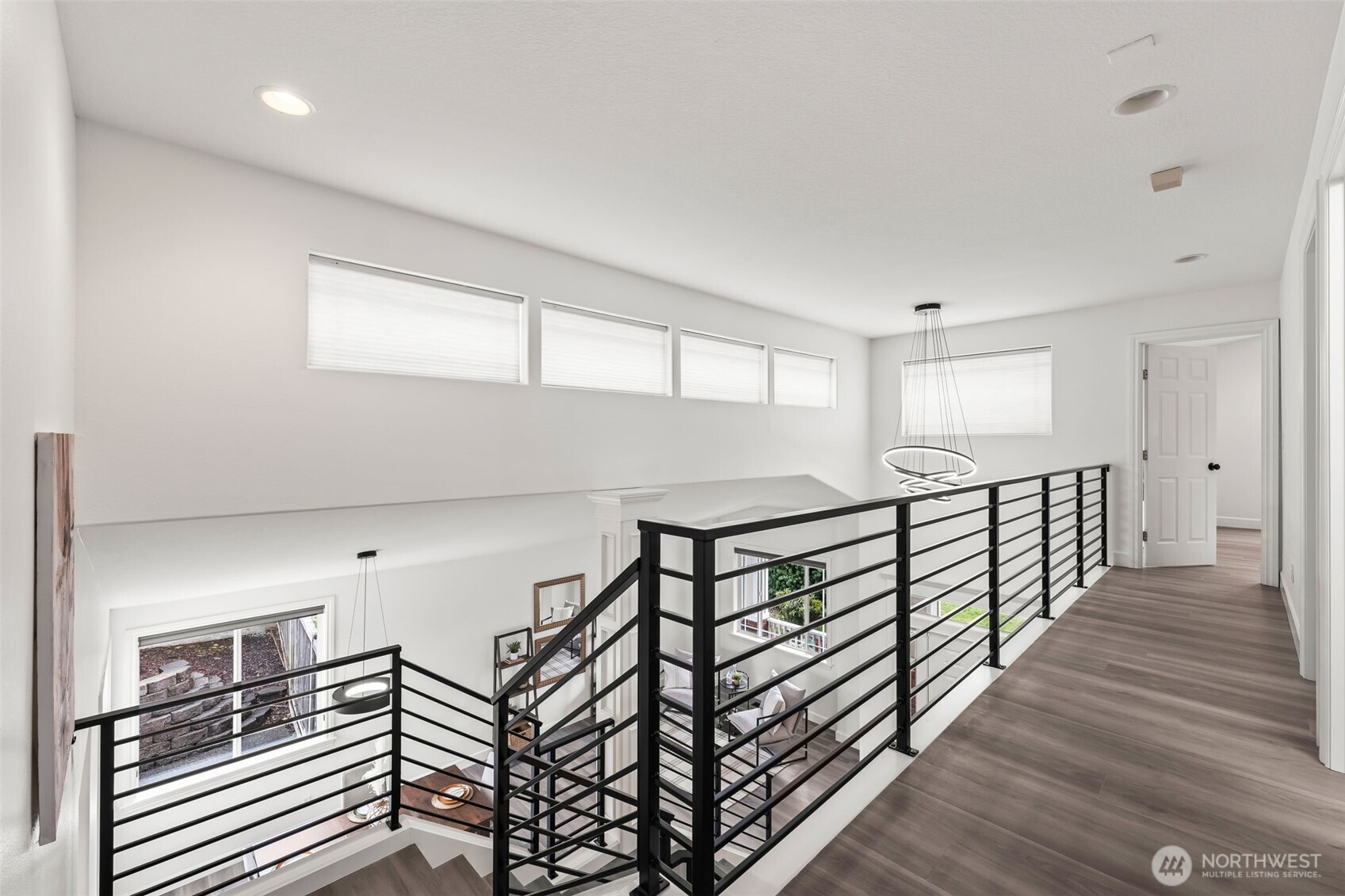 901 N Magnolia