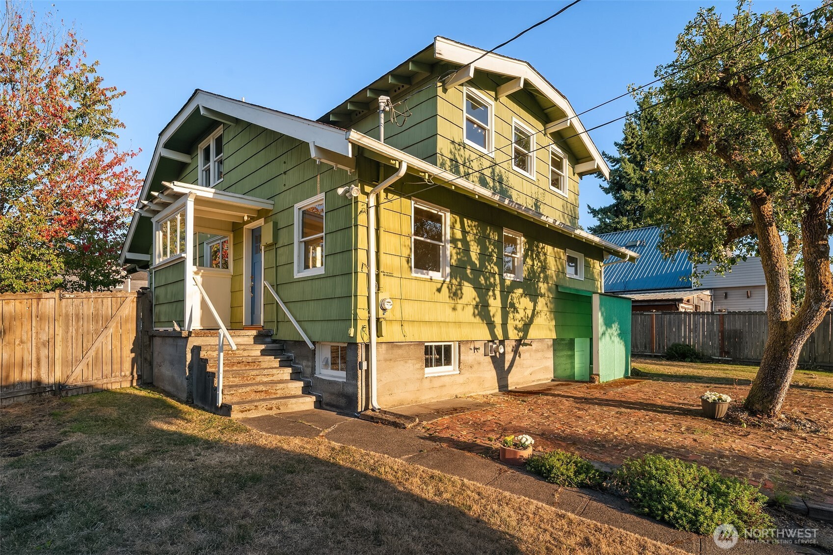 5330 N Winnifred Street