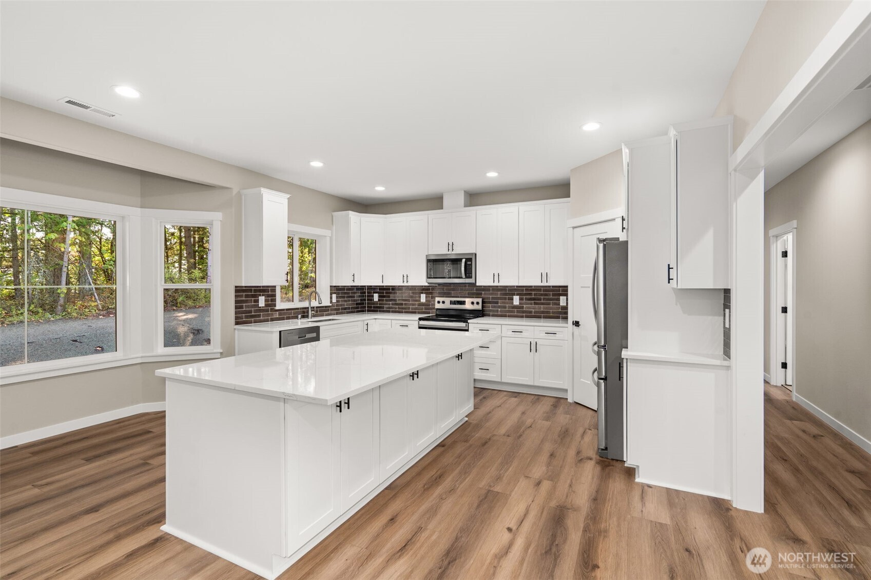 14038 Rainier View Lane SE