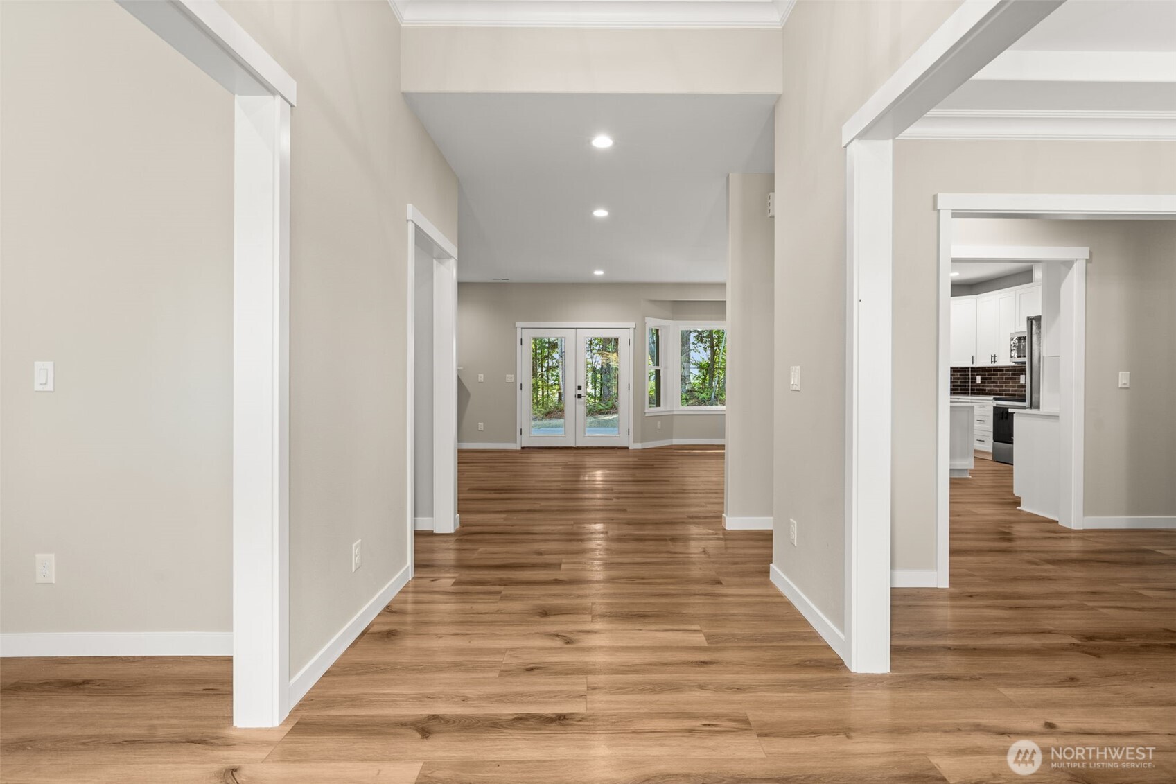 14038 Rainier View Lane SE