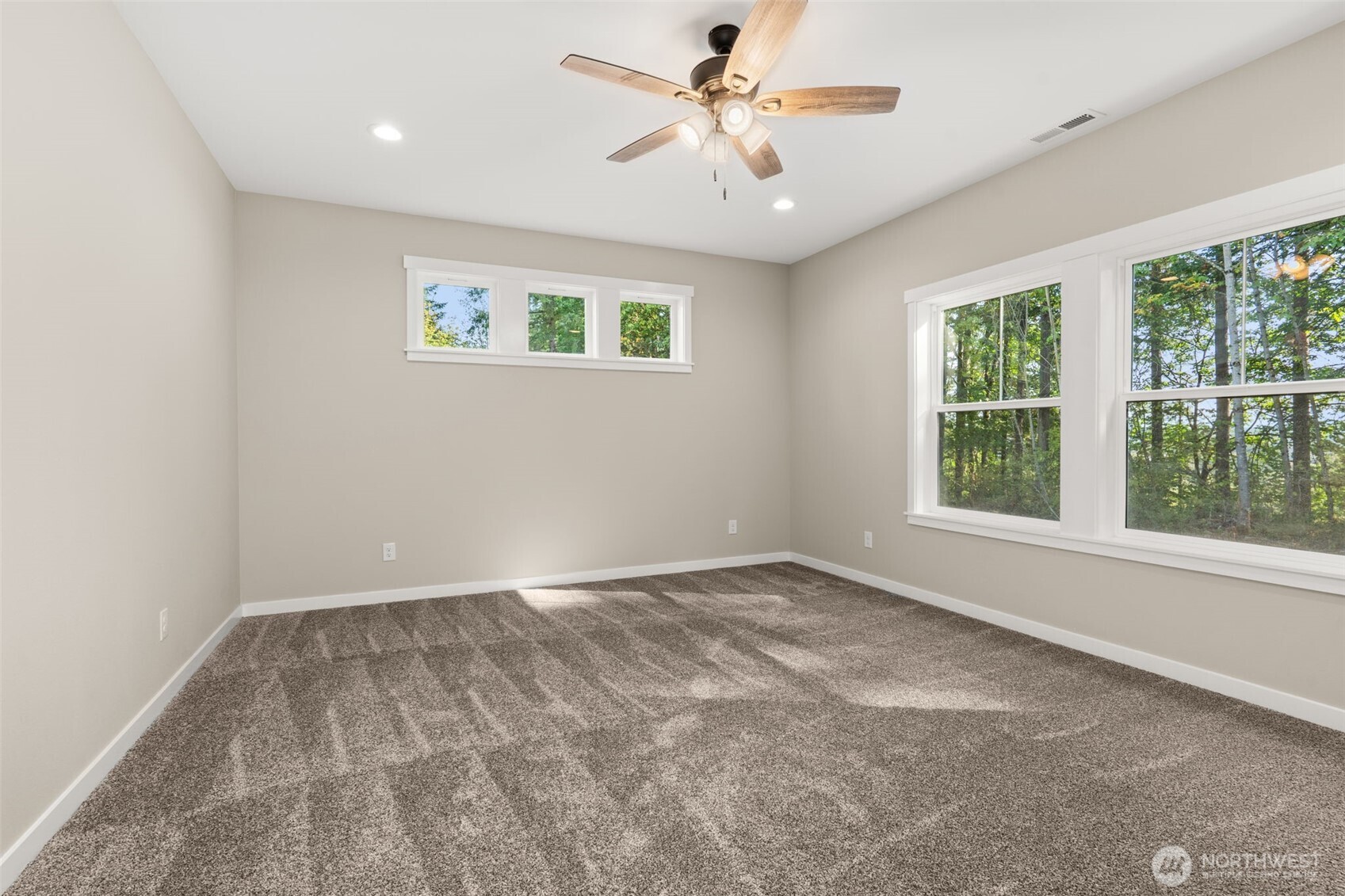 14038 Rainier View Lane SE