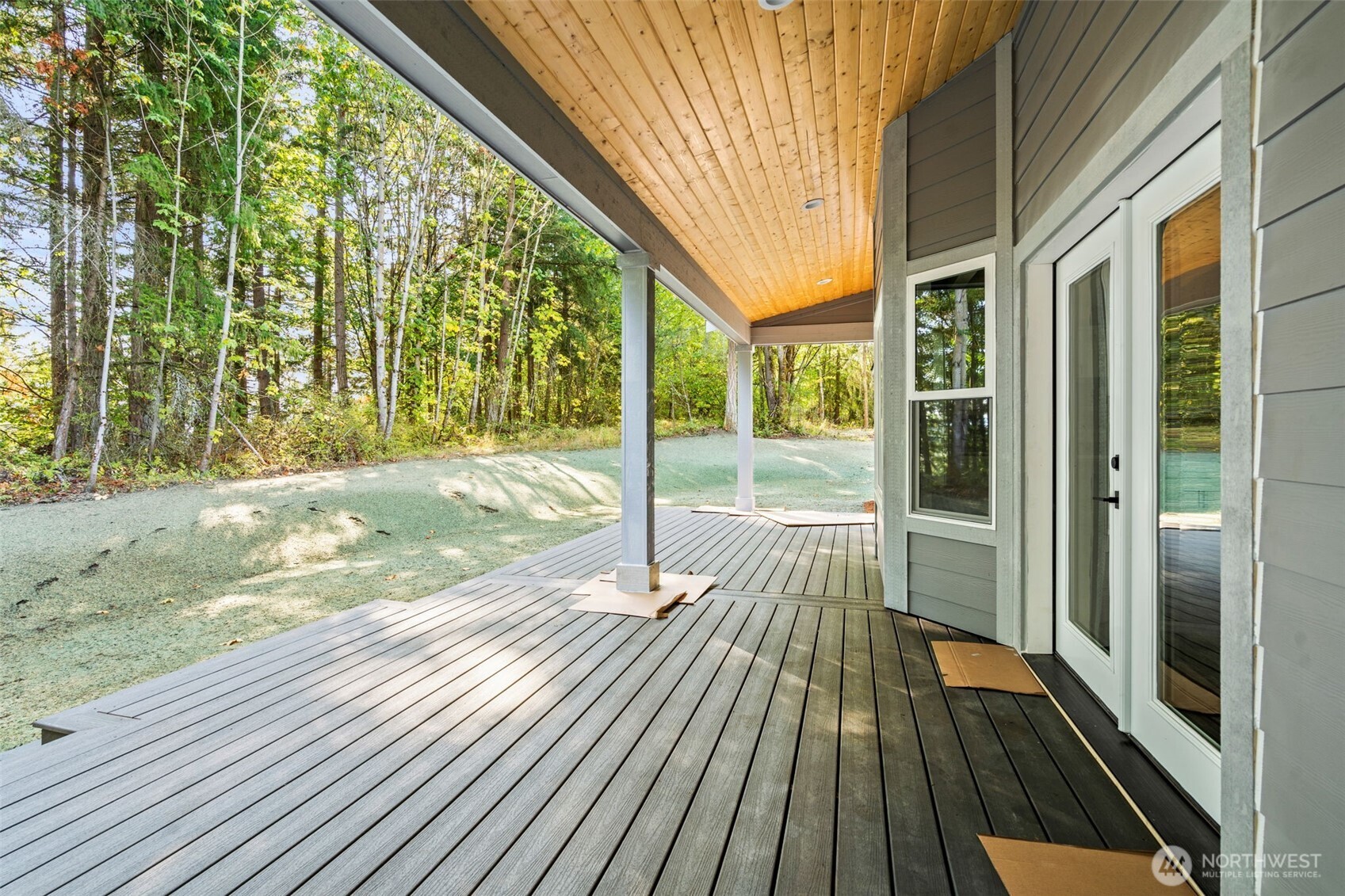 14038 Rainier View Lane SE