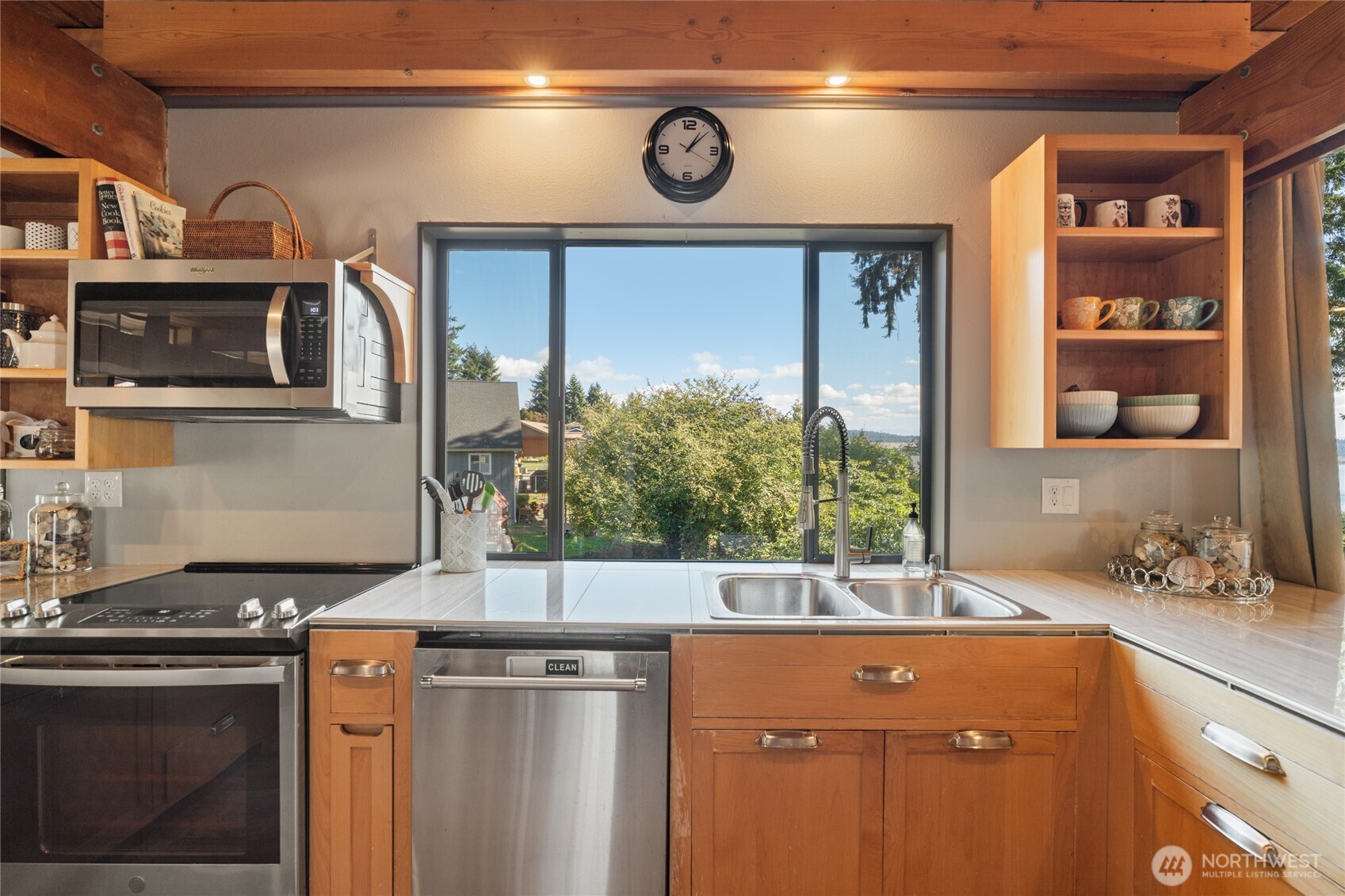 1130 Queets Drive