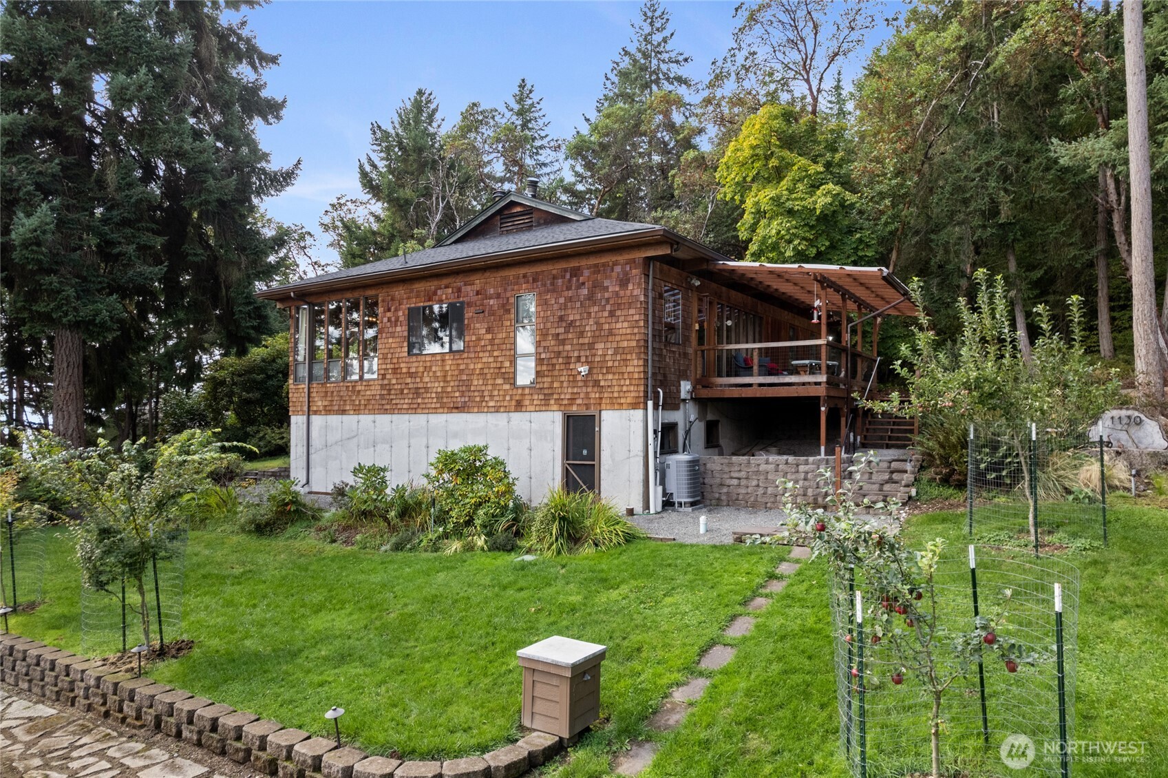 1130 Queets Drive