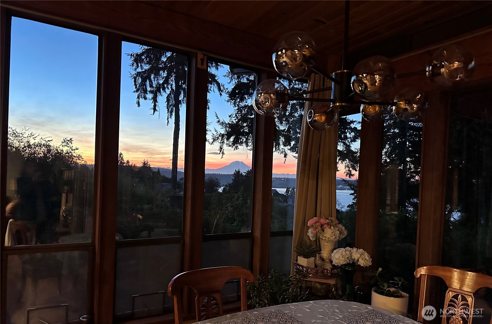 1130 Queets Drive