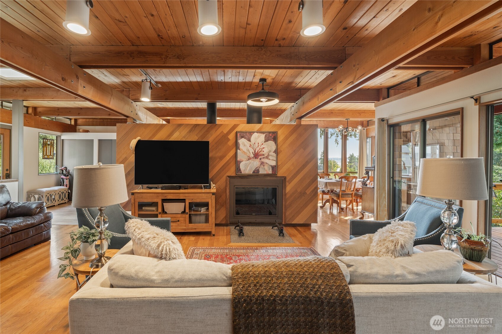 1130 Queets Drive