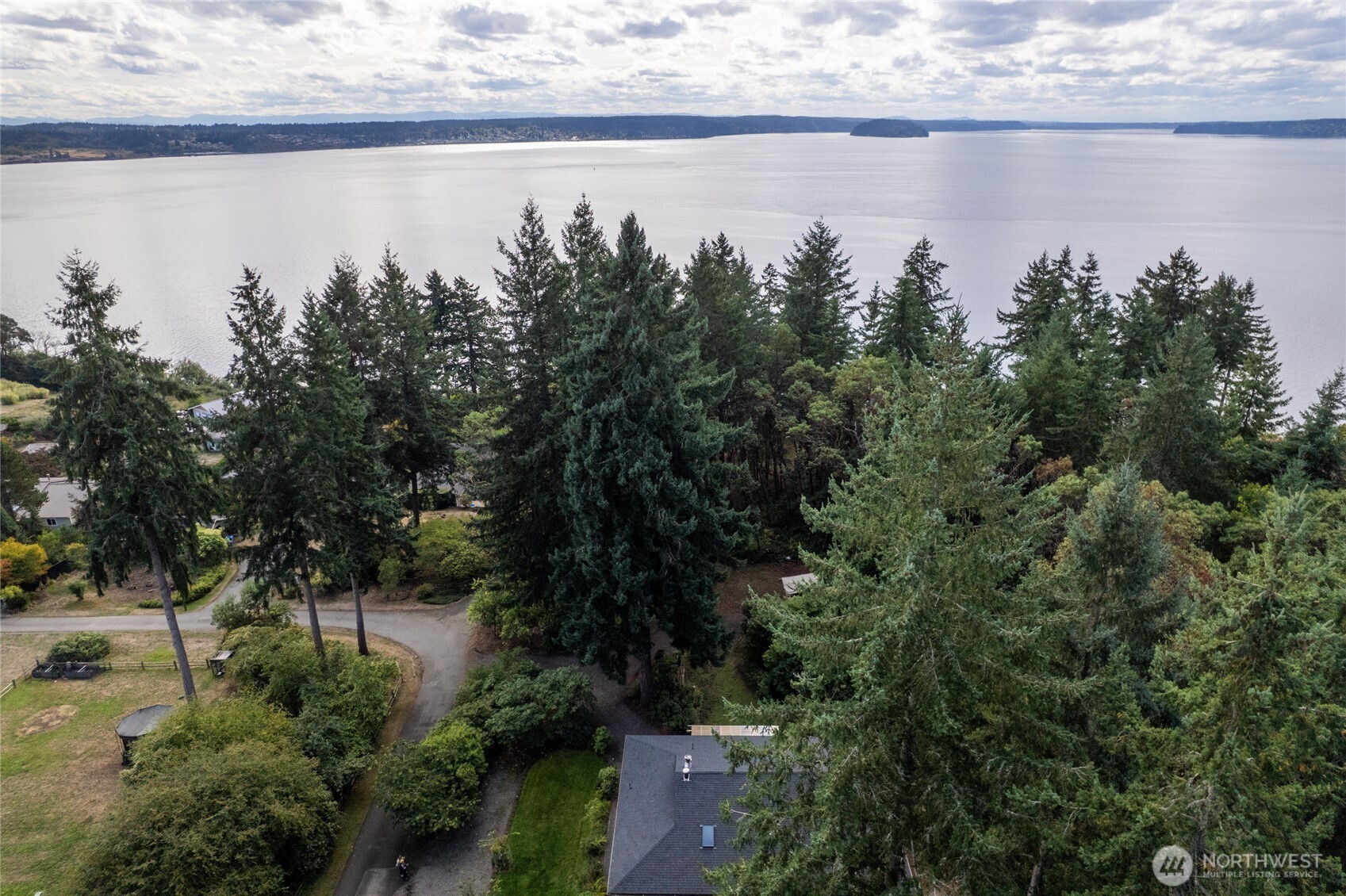 1130 Queets Drive