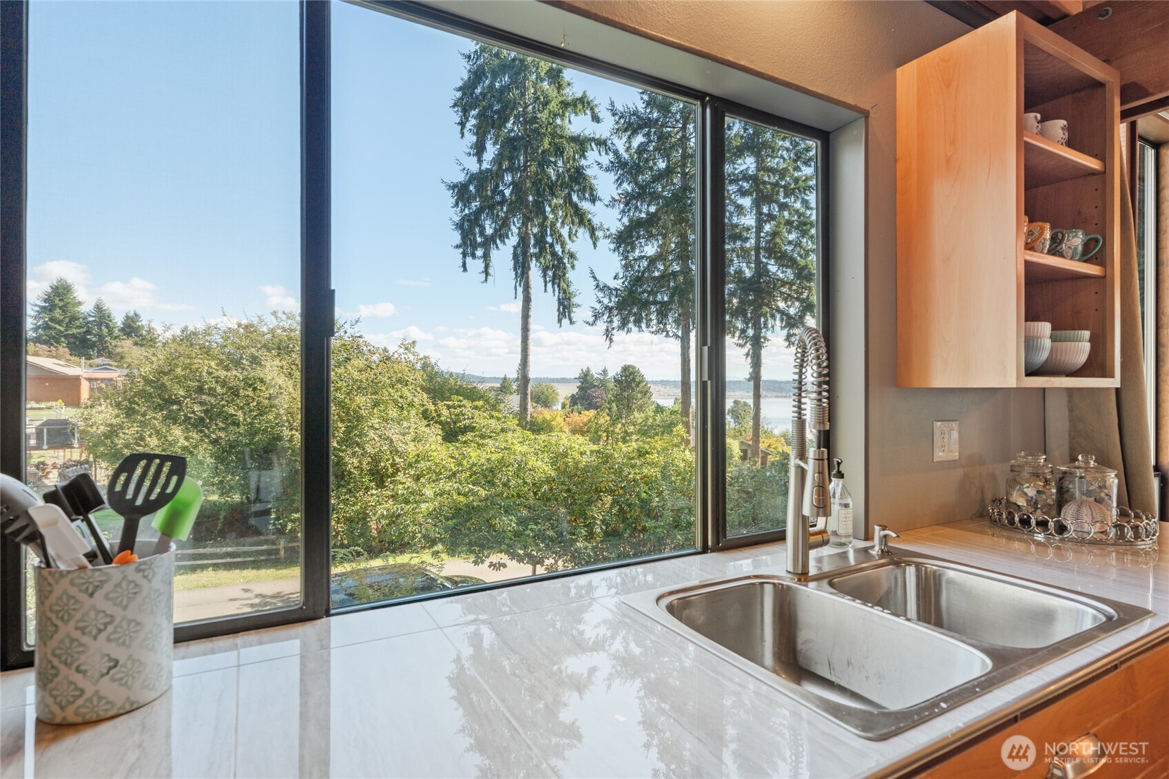 1130 Queets Drive