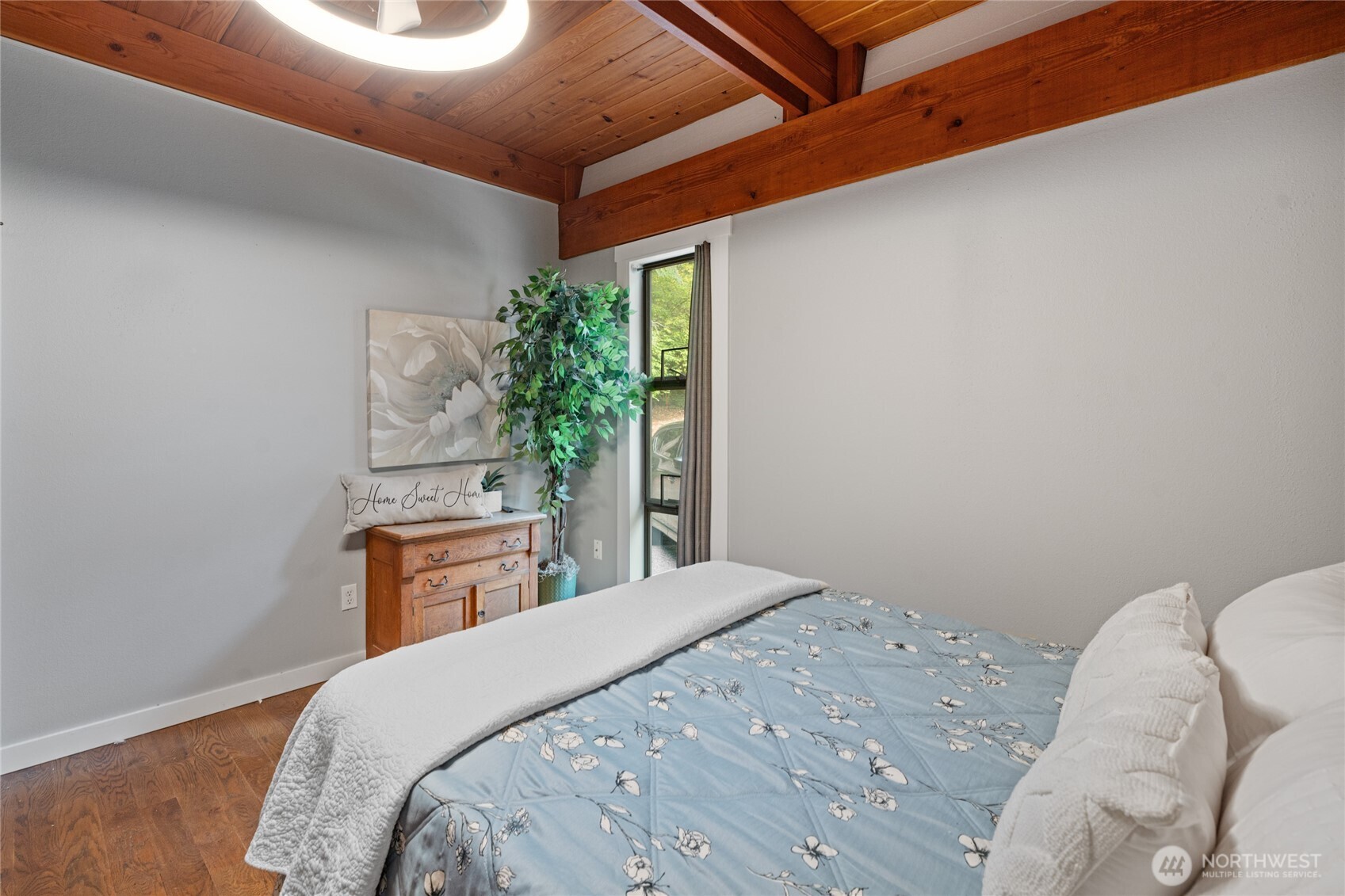 1130 Queets Drive