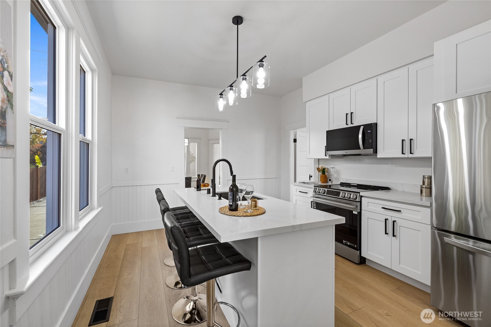 511 E Harrison Street