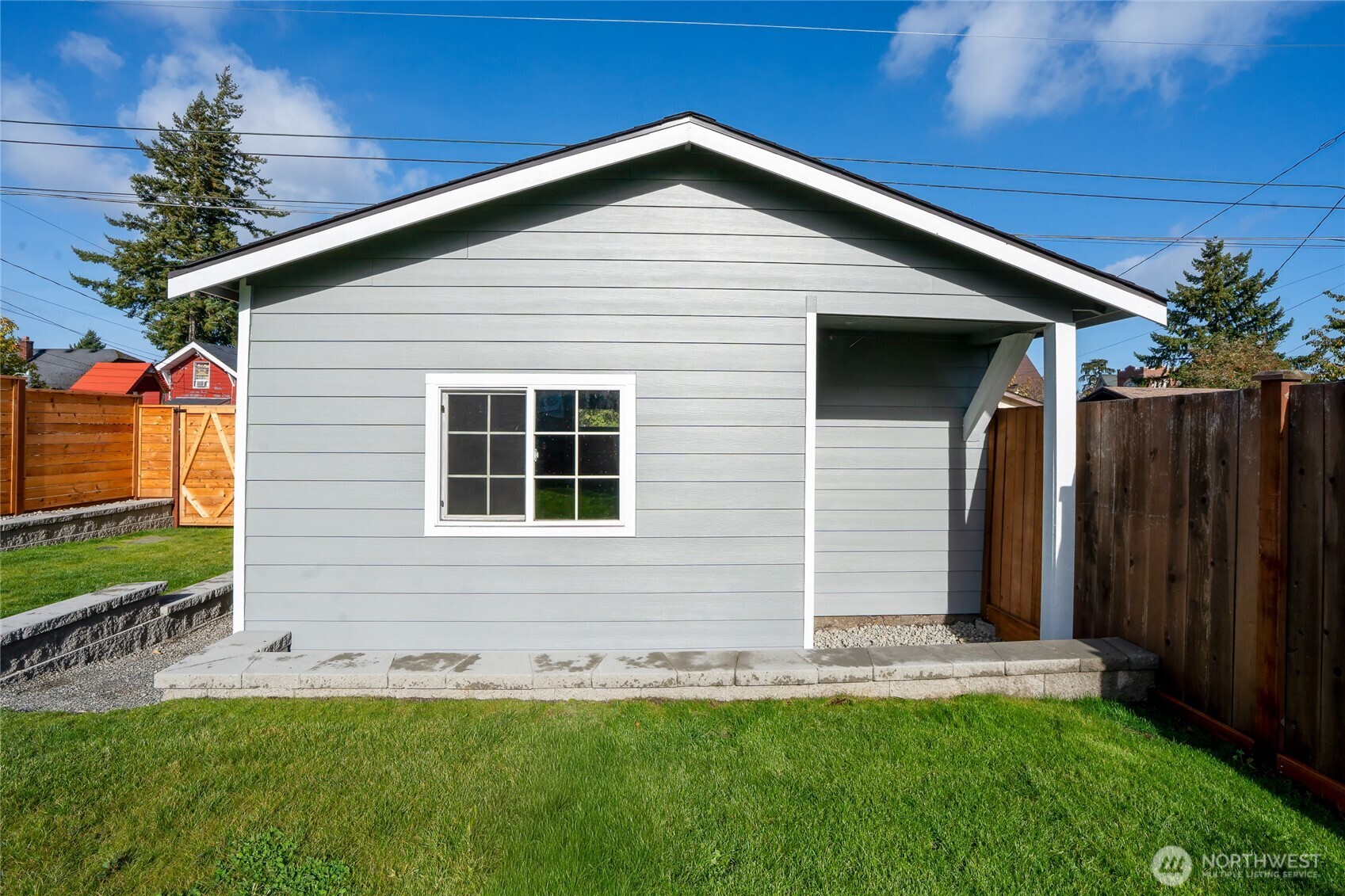 511 E Harrison Street