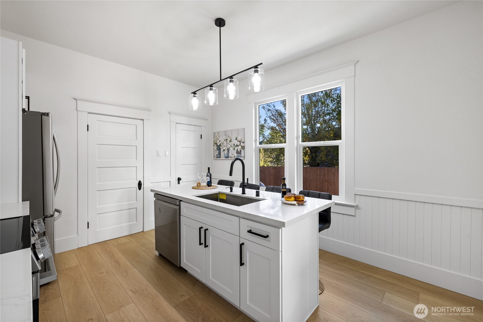 511 E Harrison Street