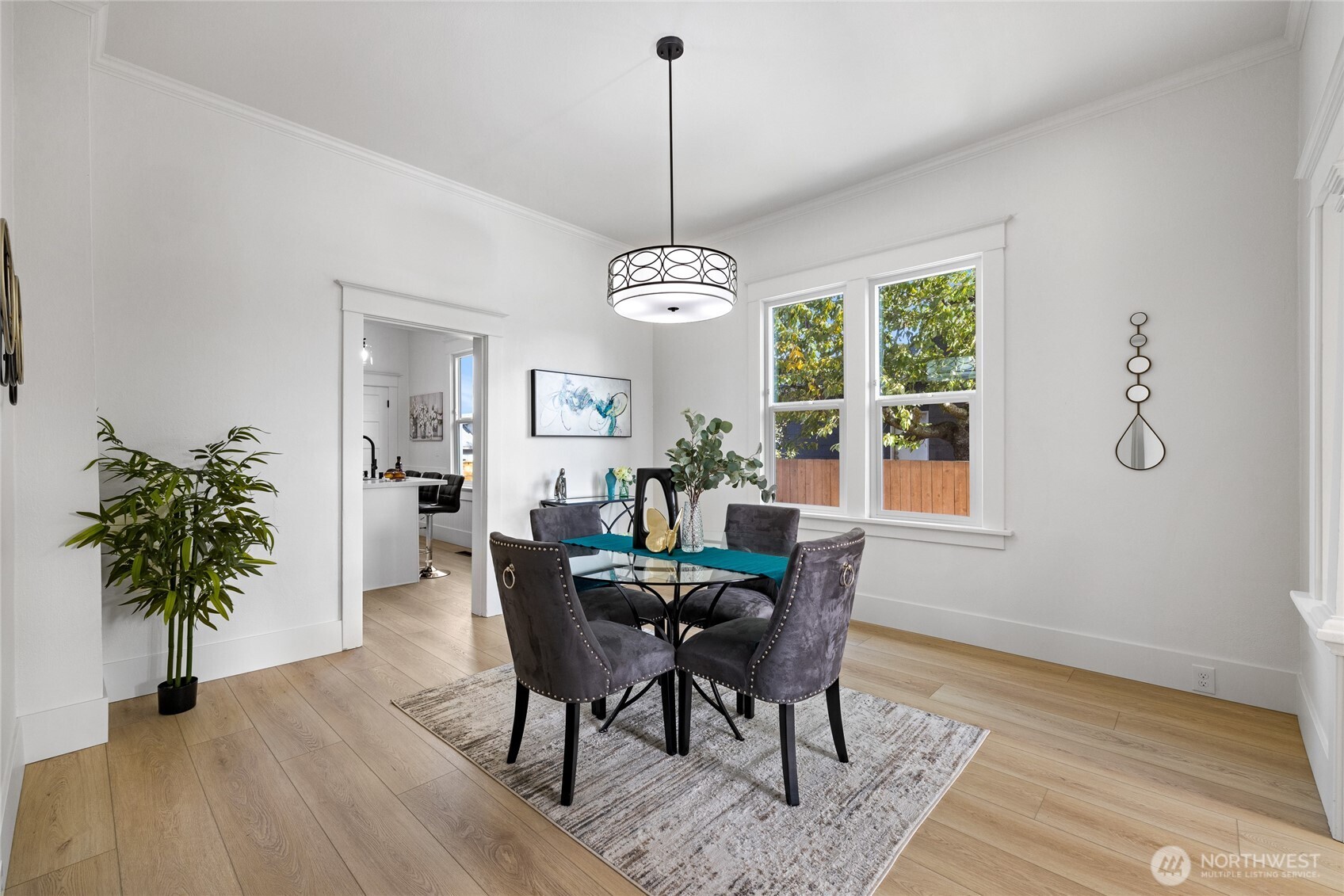 511 E Harrison Street