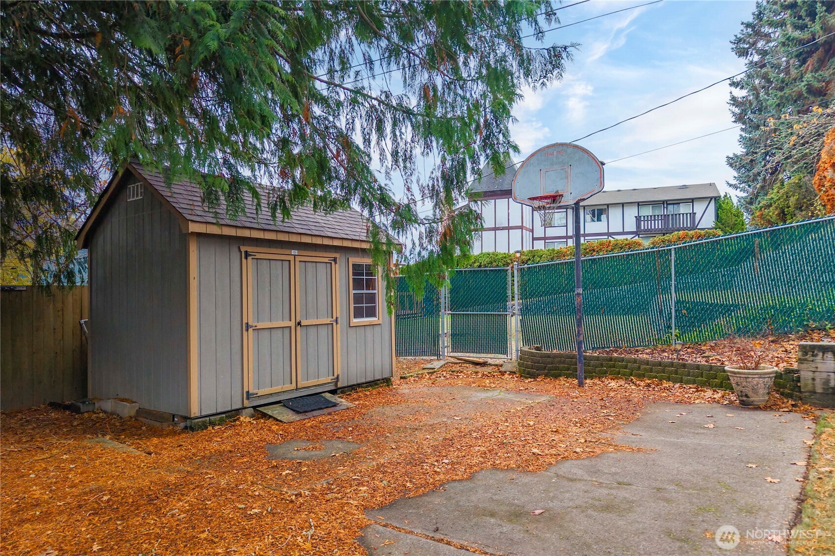 7212 25th Street W