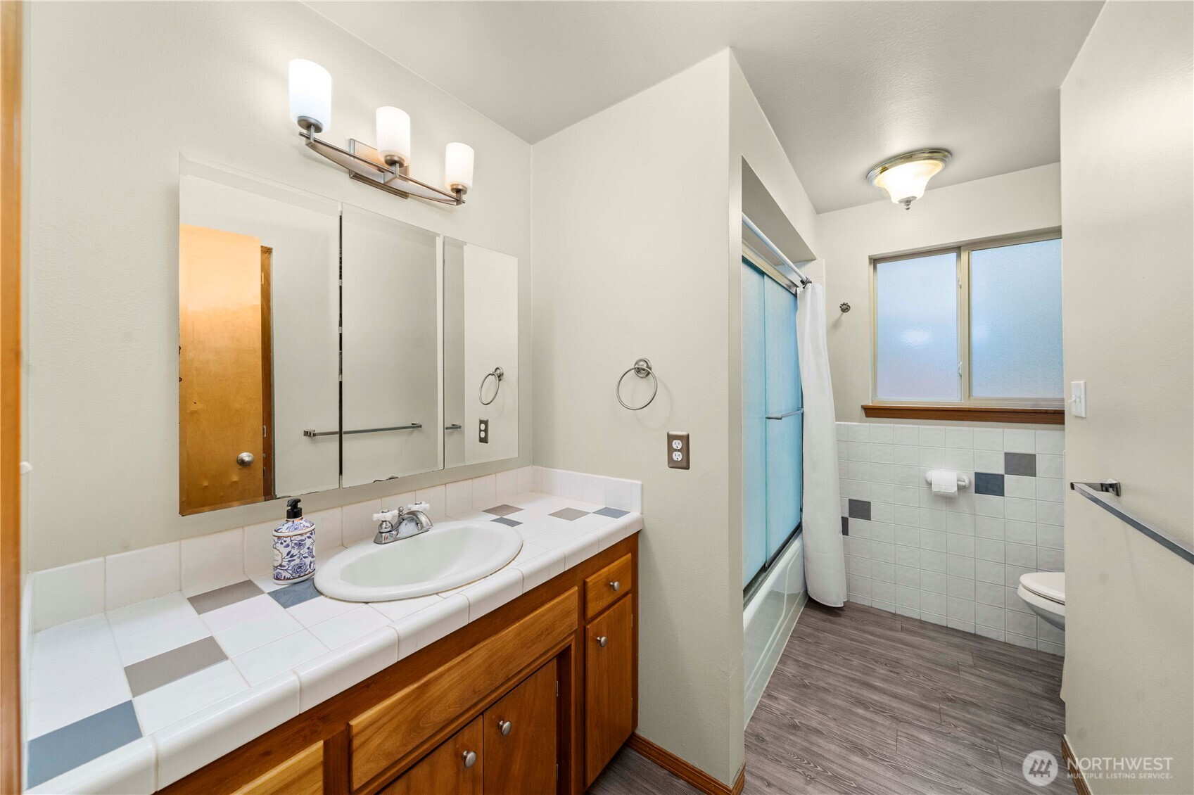 7212 25th Street W