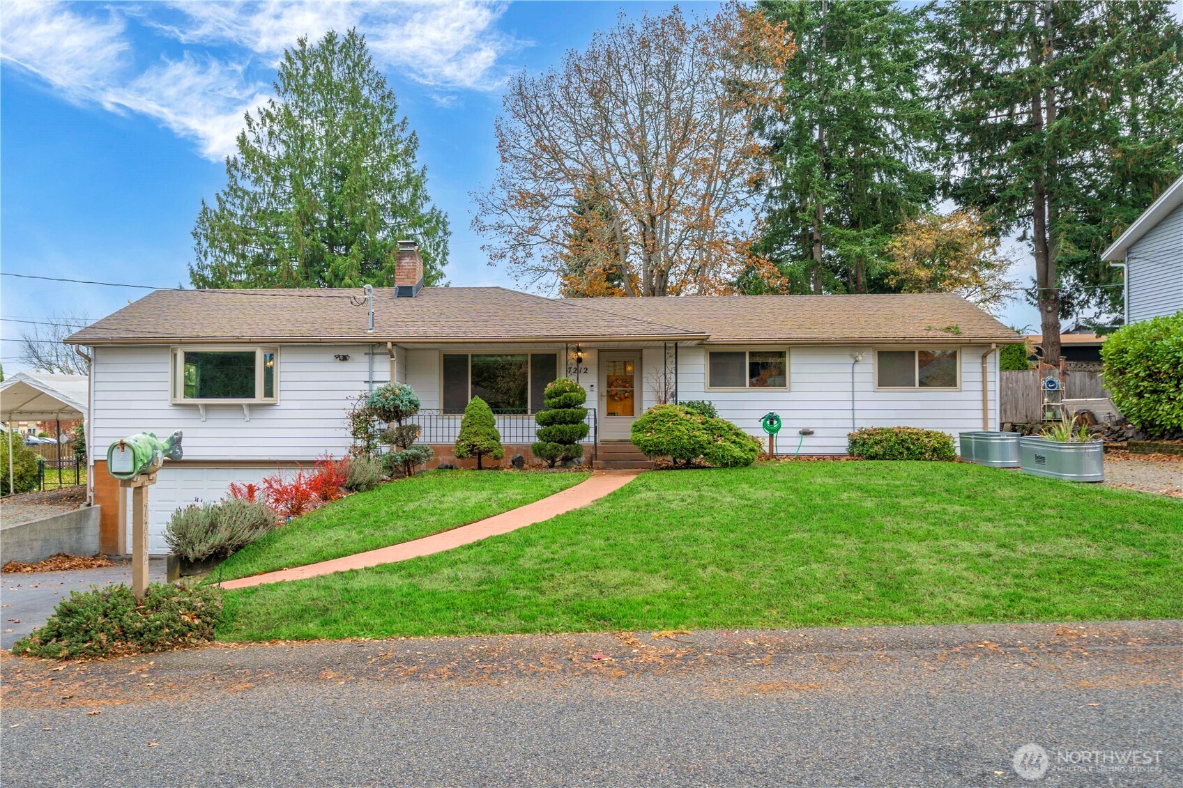 7212 25th Street W