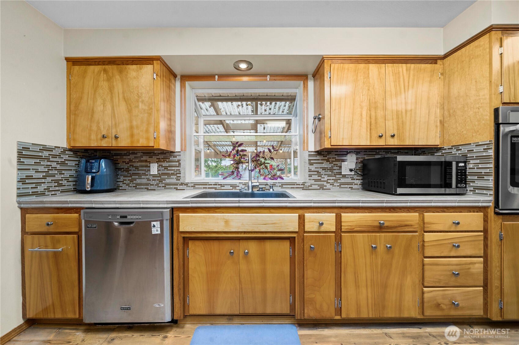 7212 25th Street W