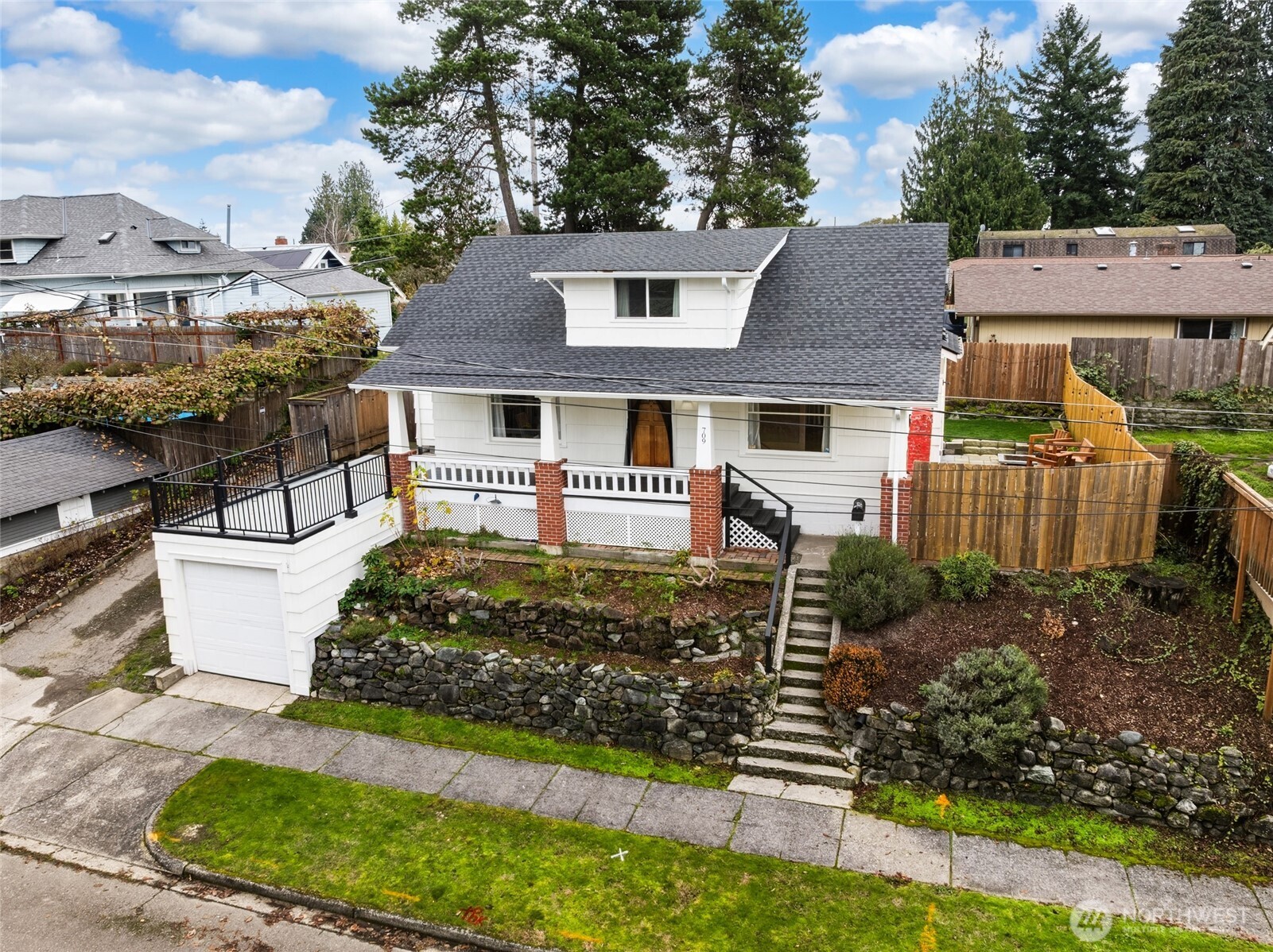 709 N Puget Sound Avenue