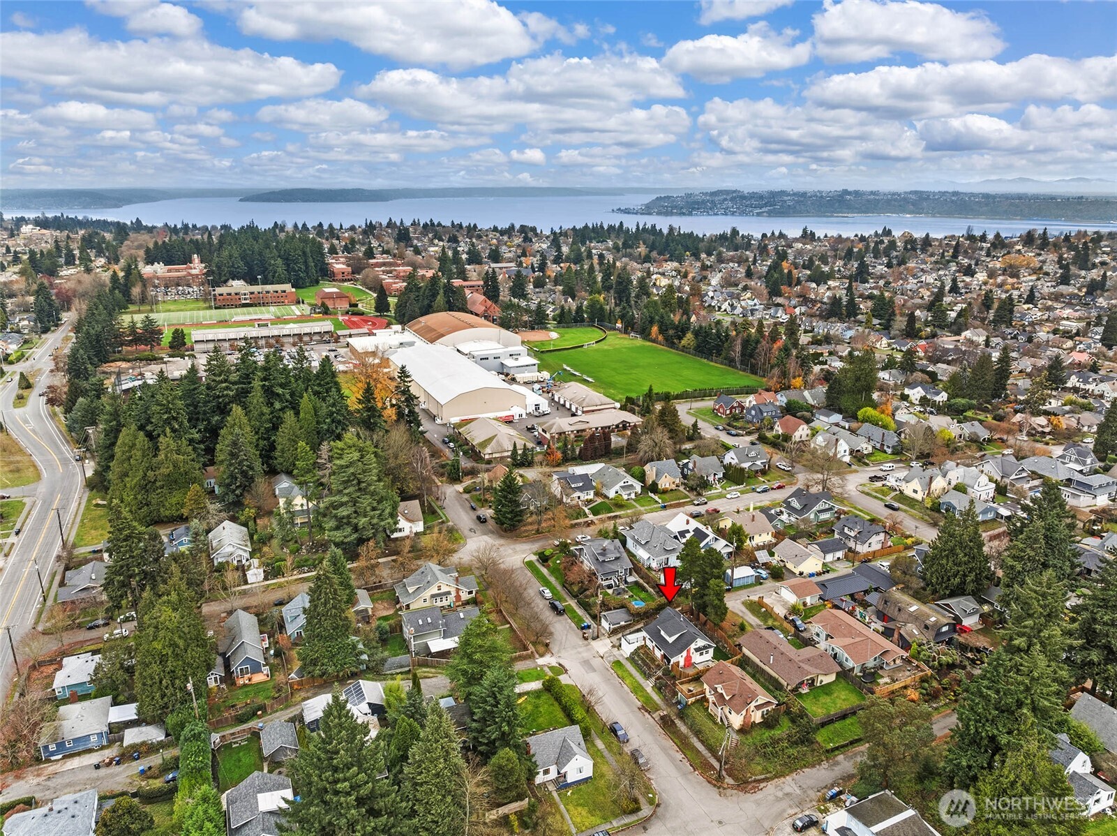 709 N Puget Sound Avenue